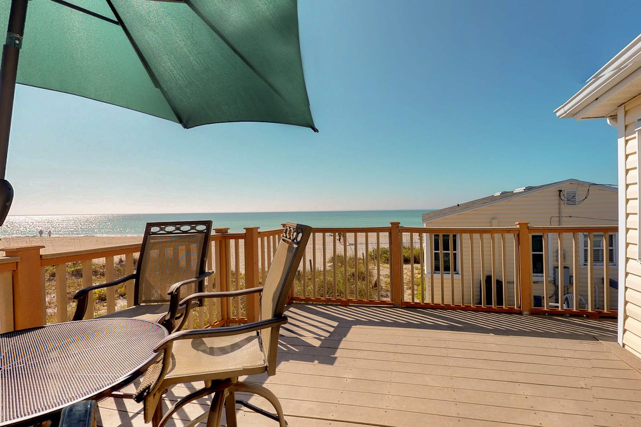 2 BD Holmes Beach, FL Vacation Rental Vacasa