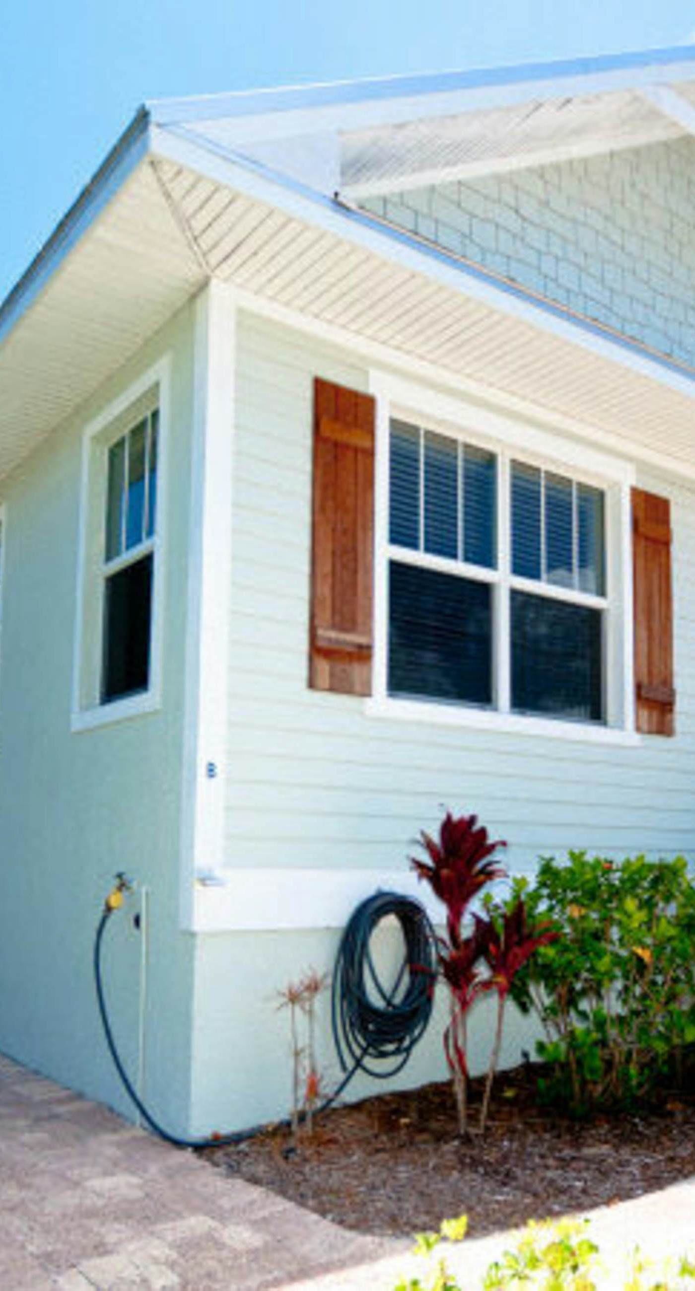 Spectacular Saltwater Seas