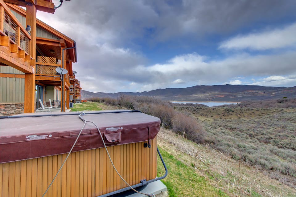 Slopes and Shores at Jordanelle 1 4 BD Vacation Rental in Heber City