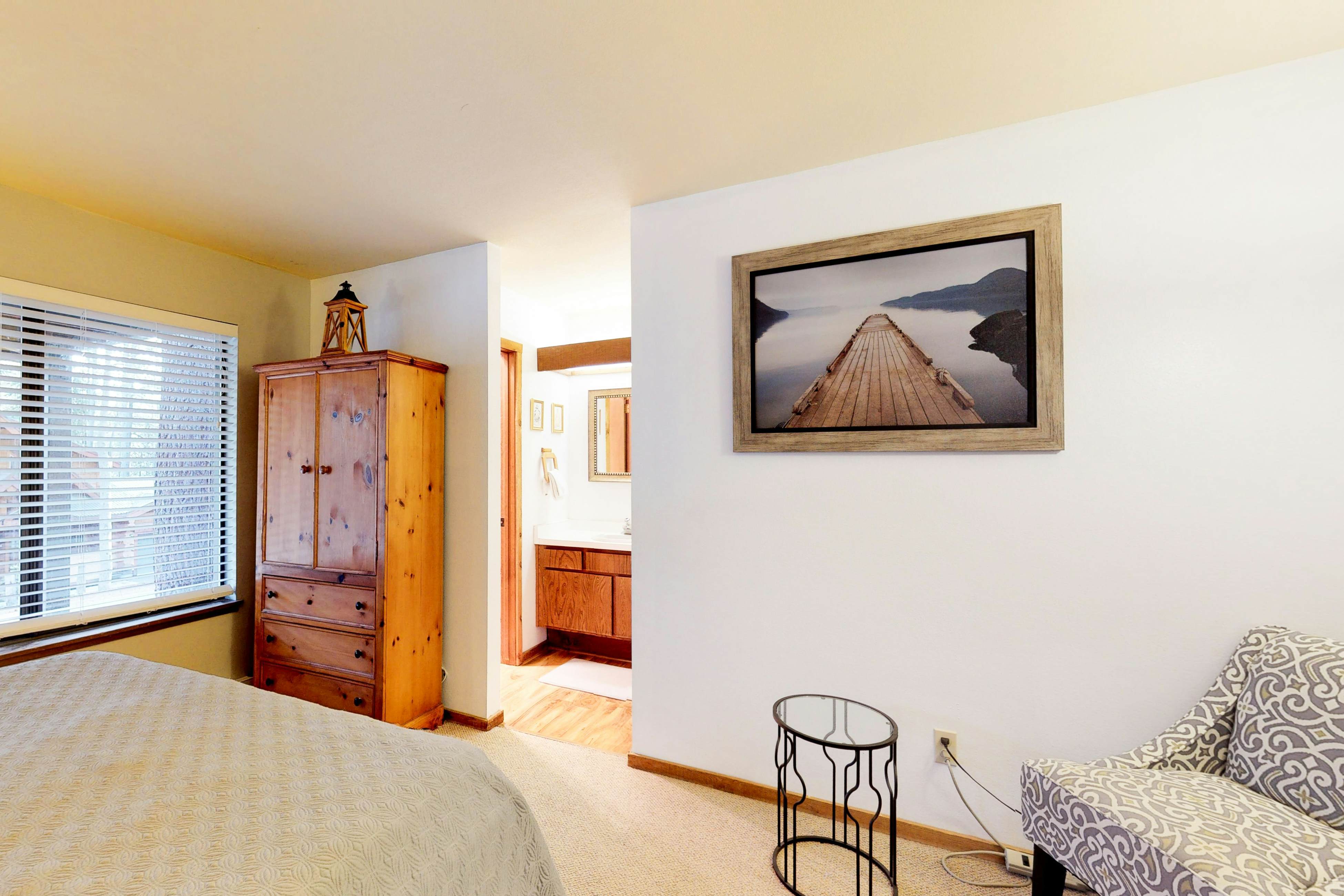 Huntington Lake Condo 12