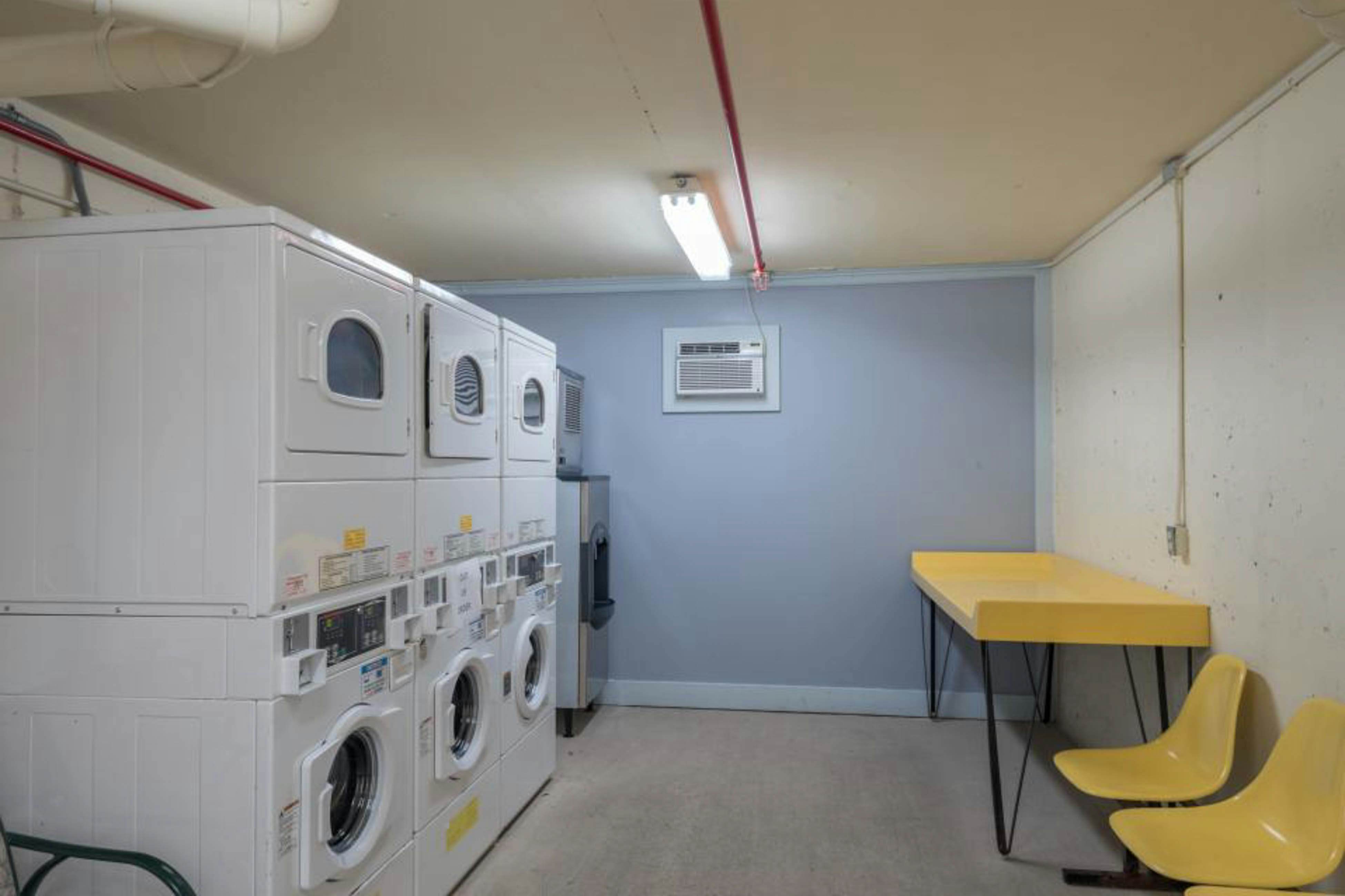 Sunrise Suites - Saint Croix Suite 212