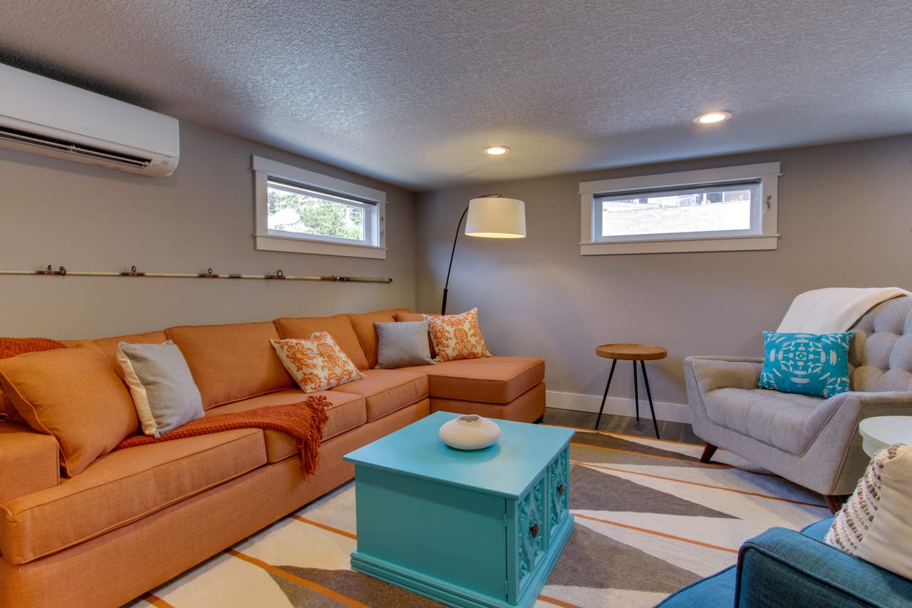 Oceanside Inn All Units 16 BD Vacation Rental in Oceanside, OR Vacasa