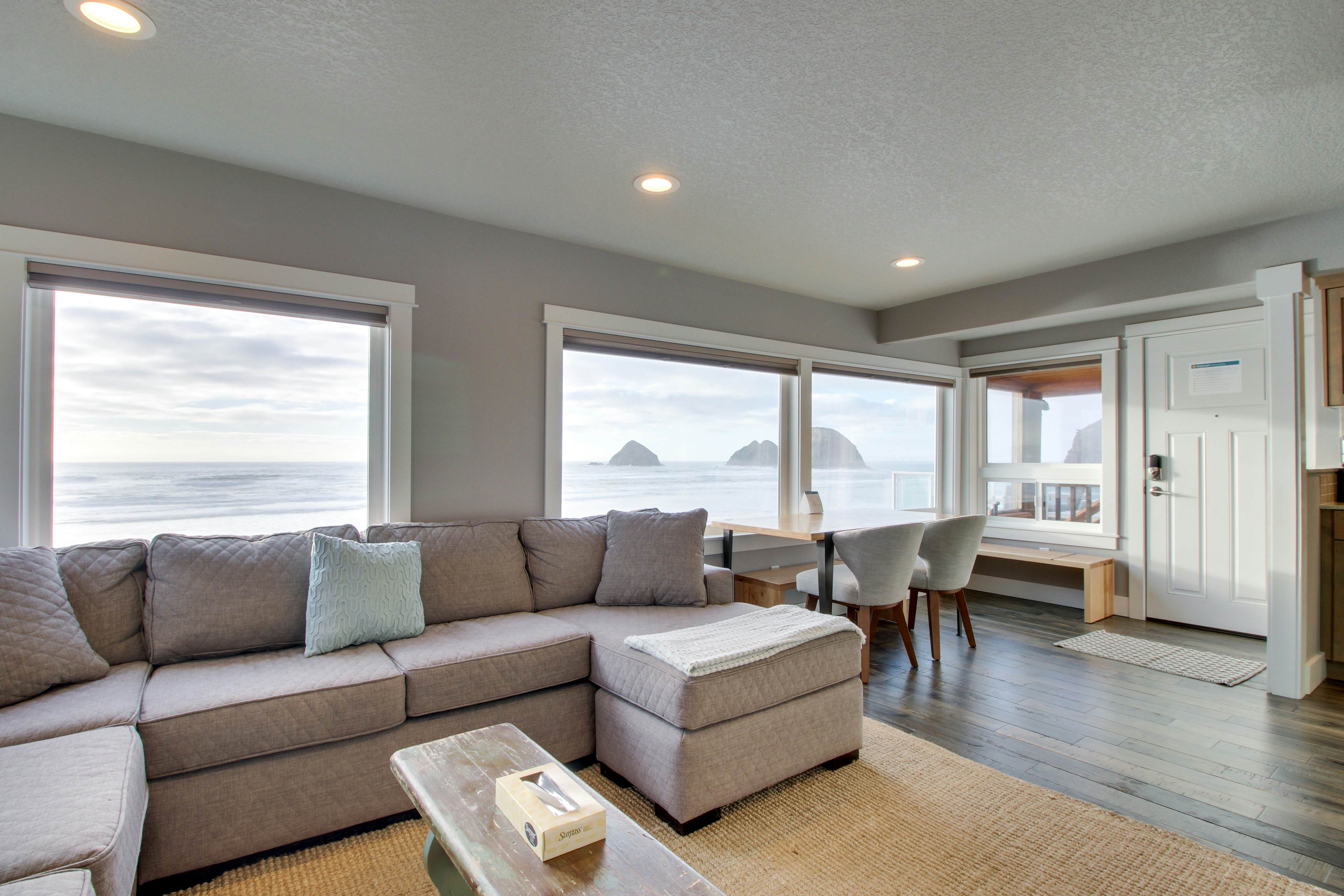 Boat Basin 1 1 BD Oceanside, OR Vacation Rental Vacasa