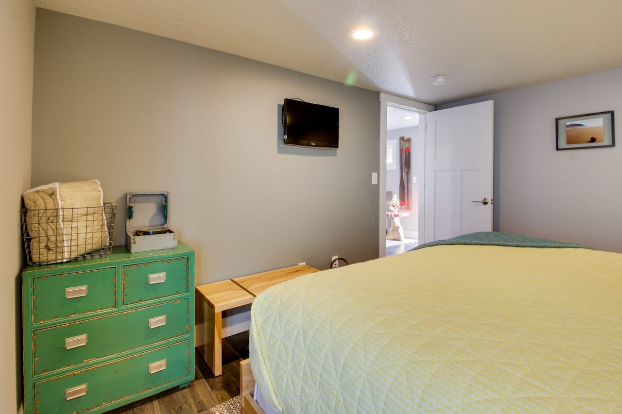 Three Arches 7 1 BD Vacation Rental in Oceanside, OR Vacasa