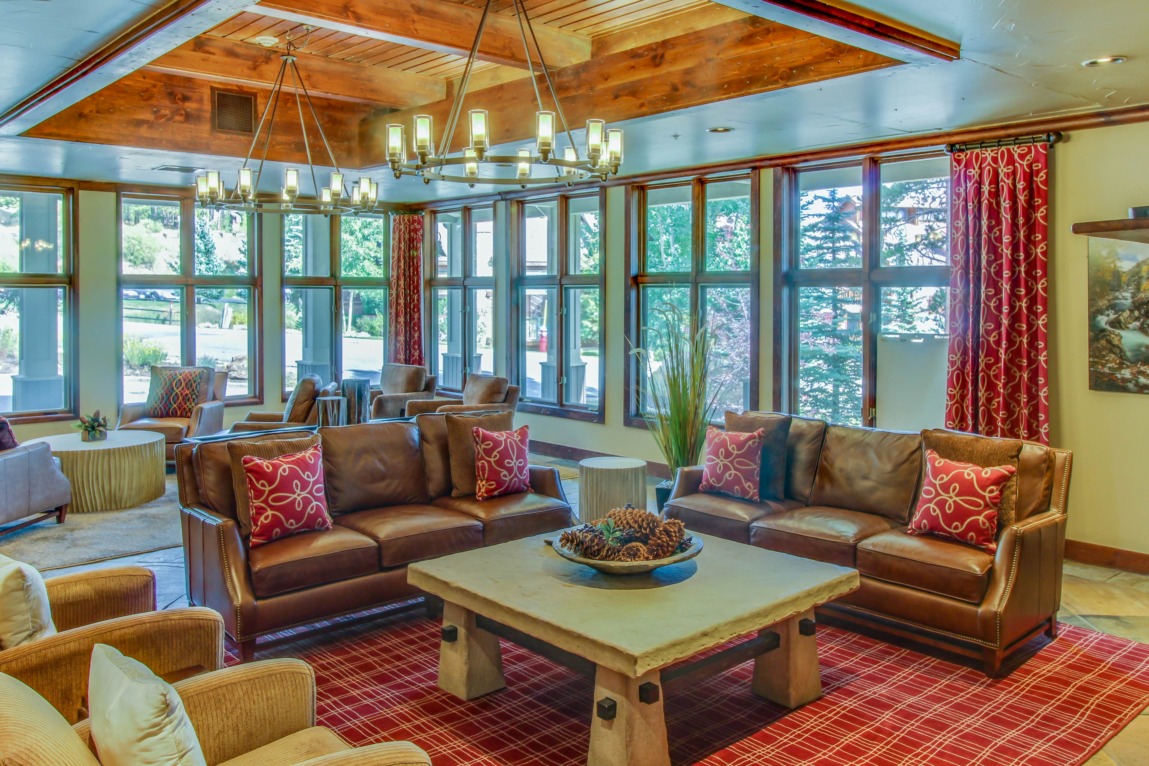 Romance at Riverbends' Snowflake Lift Studio Space with 1 and a half bathrooms