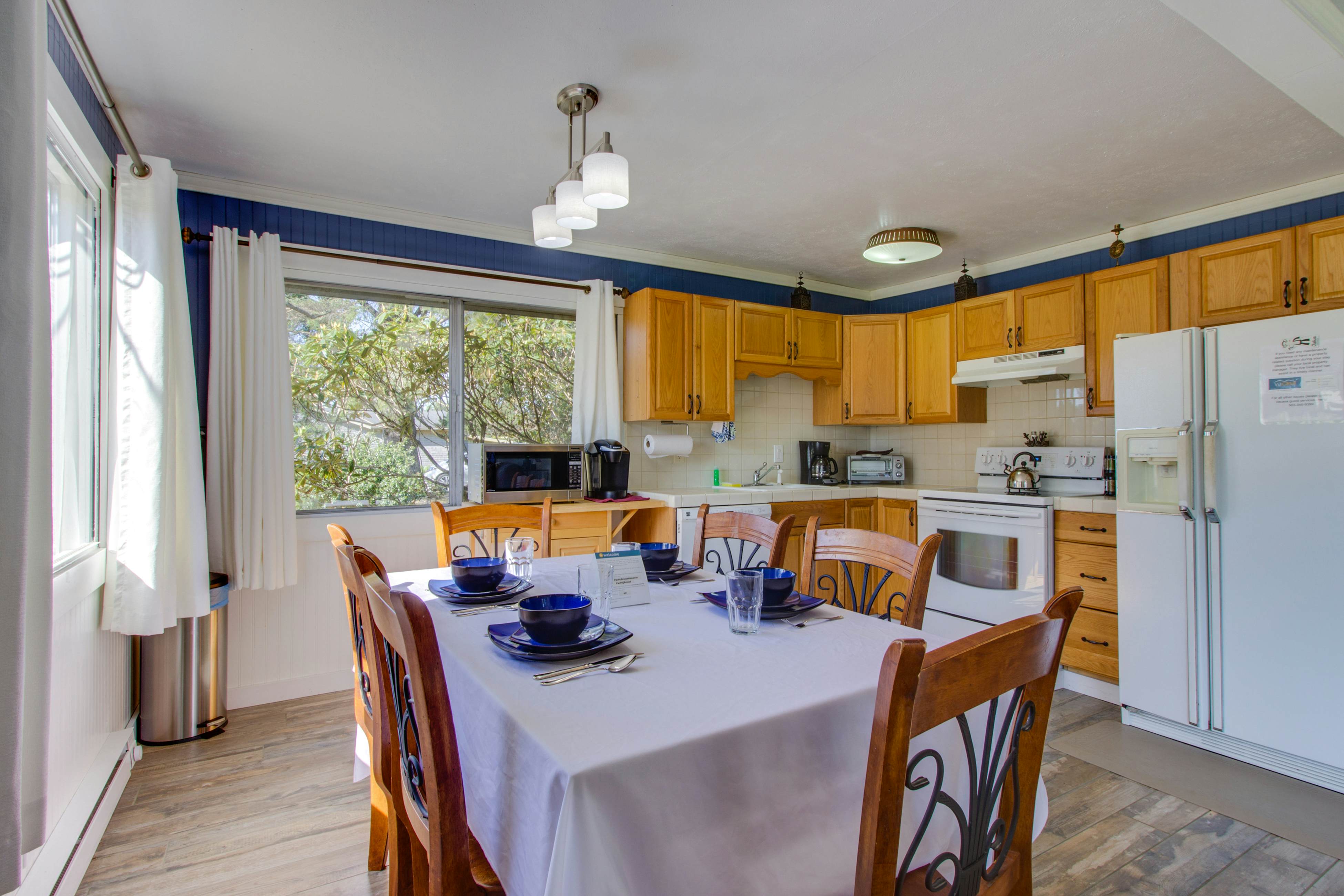 Pacific Breeze Hideaway 3 BD Vacation Rental in Rockaway Beach, OR