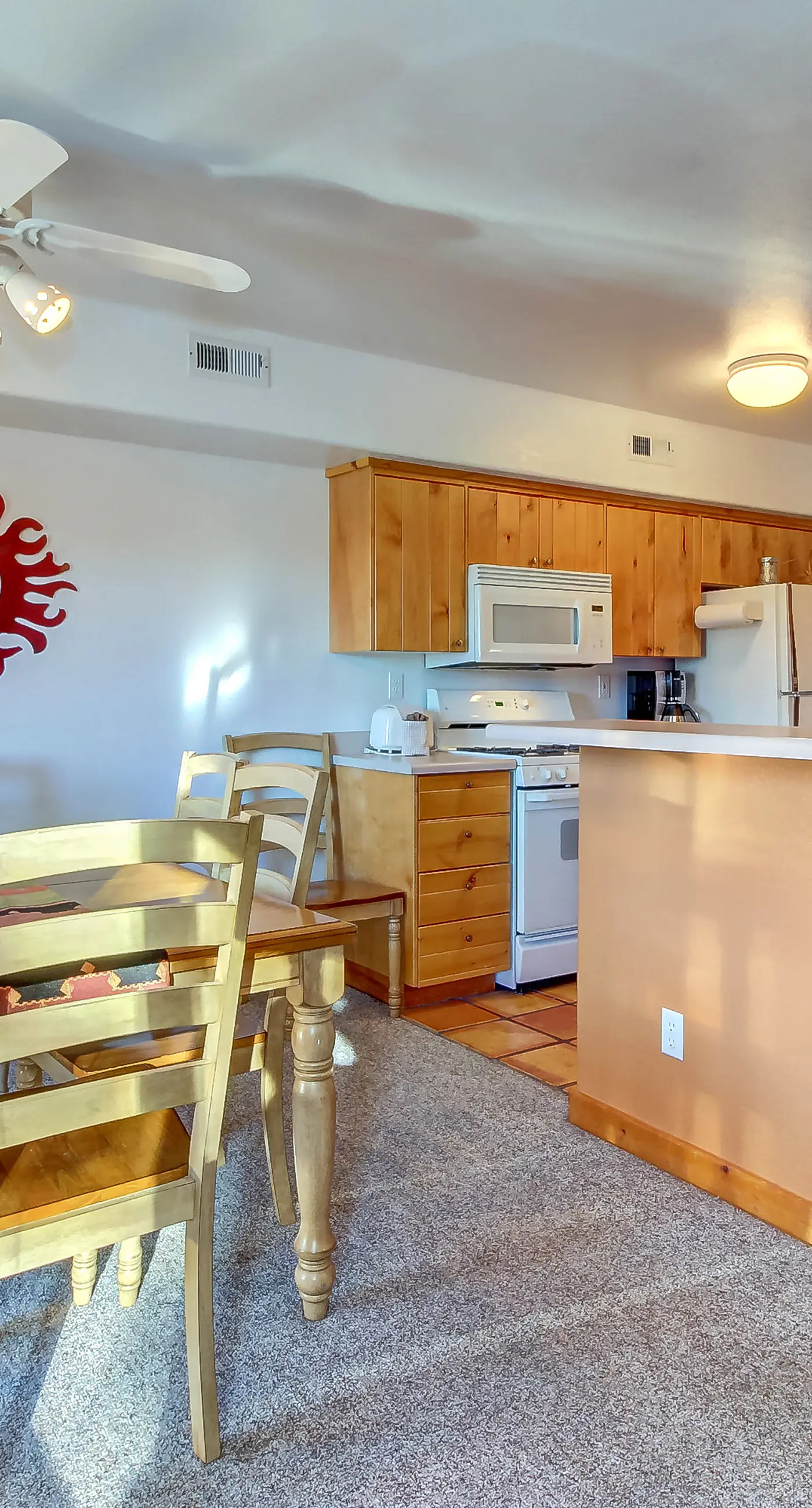 Castillo De Las Rocas 3418