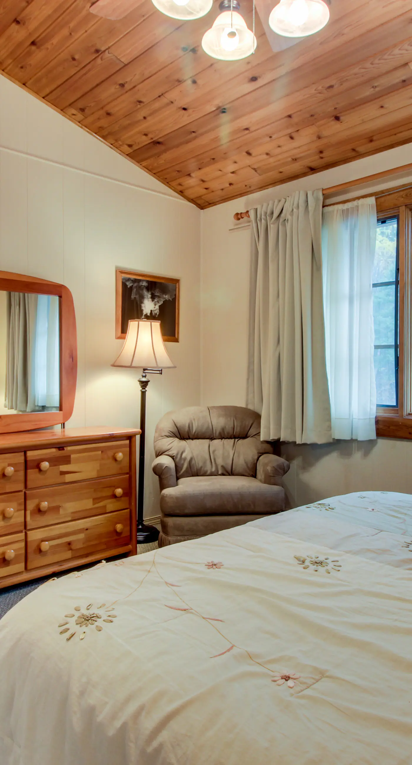 Bay Point Lakefront 1B Up