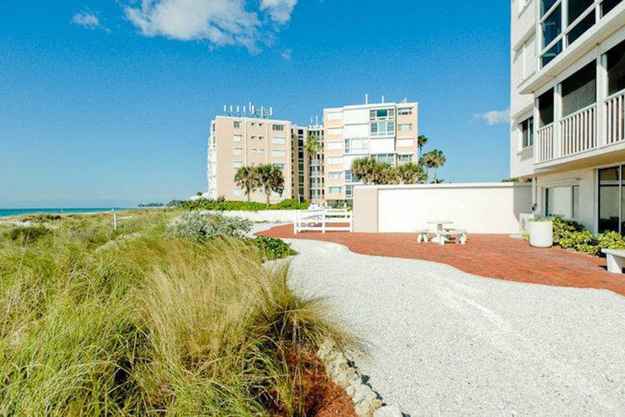 Martinique 401S 2 BD Vacation Rental in Holmes Beach, FL Vacasa