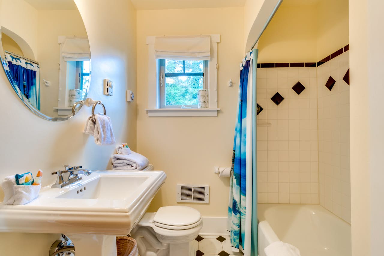 Port Townsend Perfection 3 BD Vacation Rental in Port Townsend, WA Vacasa