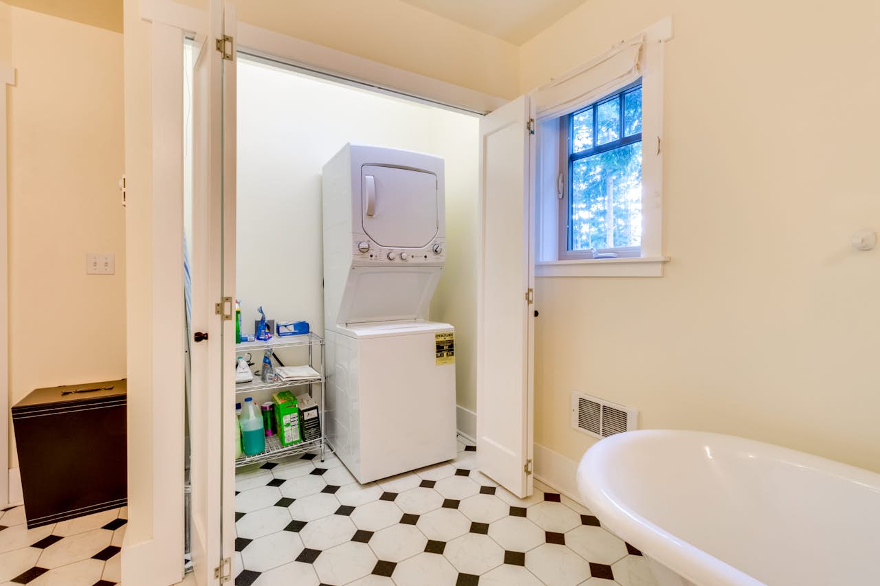 Port Townsend Perfection 3 BD Vacation Rental in Port Townsend, WA