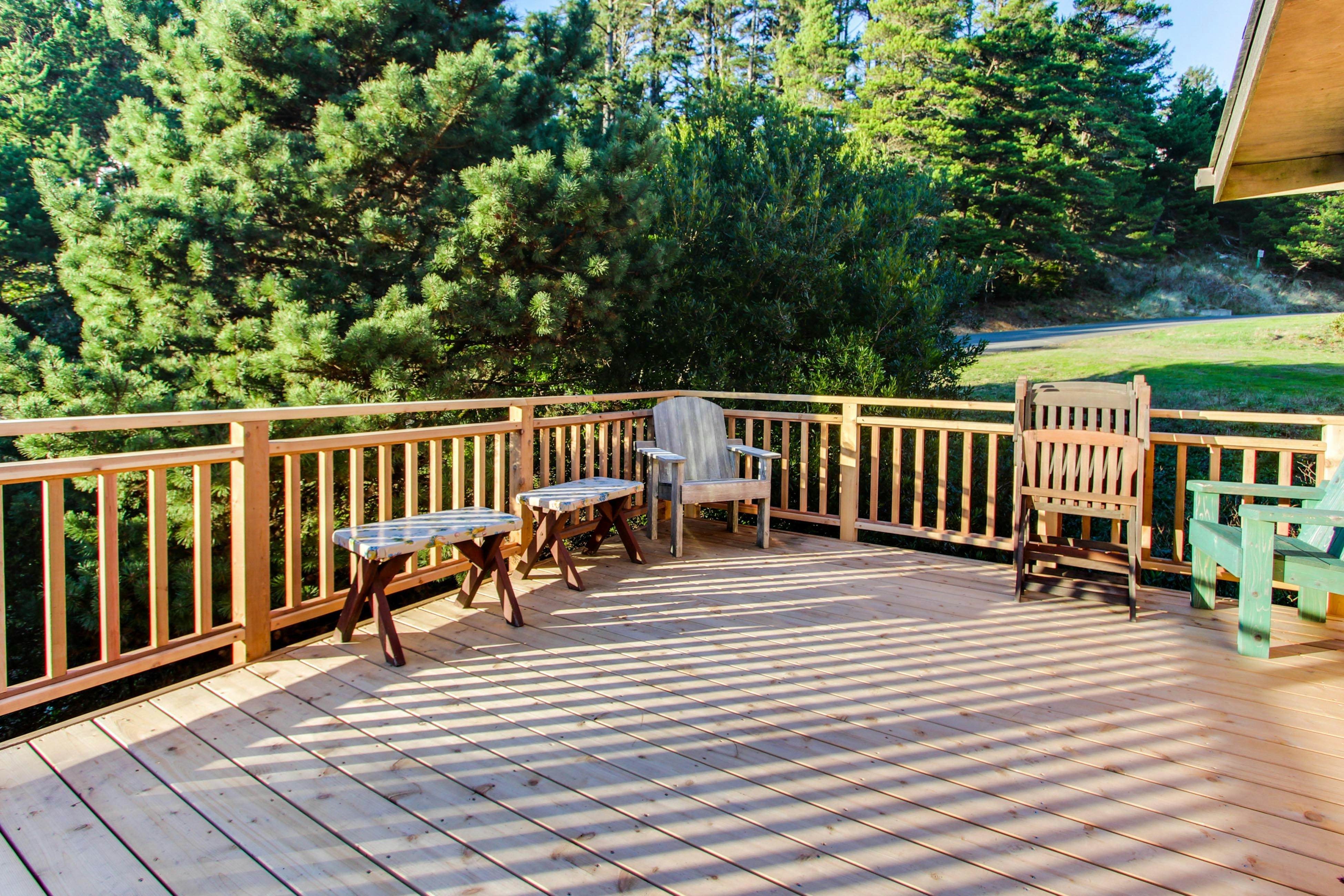 The Little Brown House - MCA 705