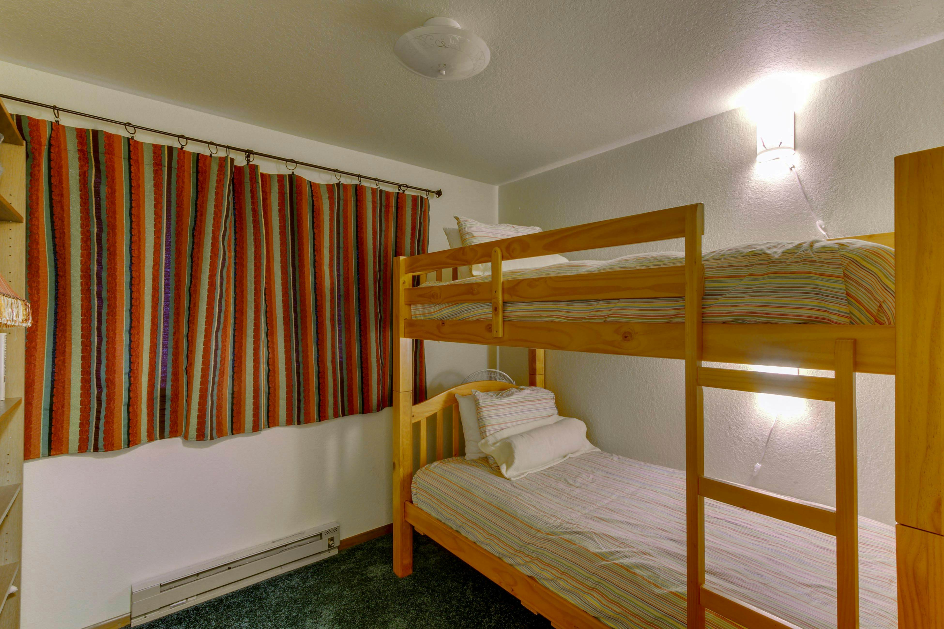 The Little Brown House - MCA 705