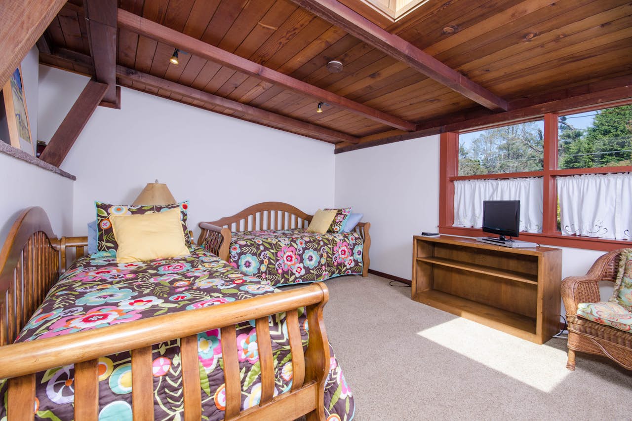 Mendocino Magic 3 BD Vacation Rental in Mendocino, CA Vacasa