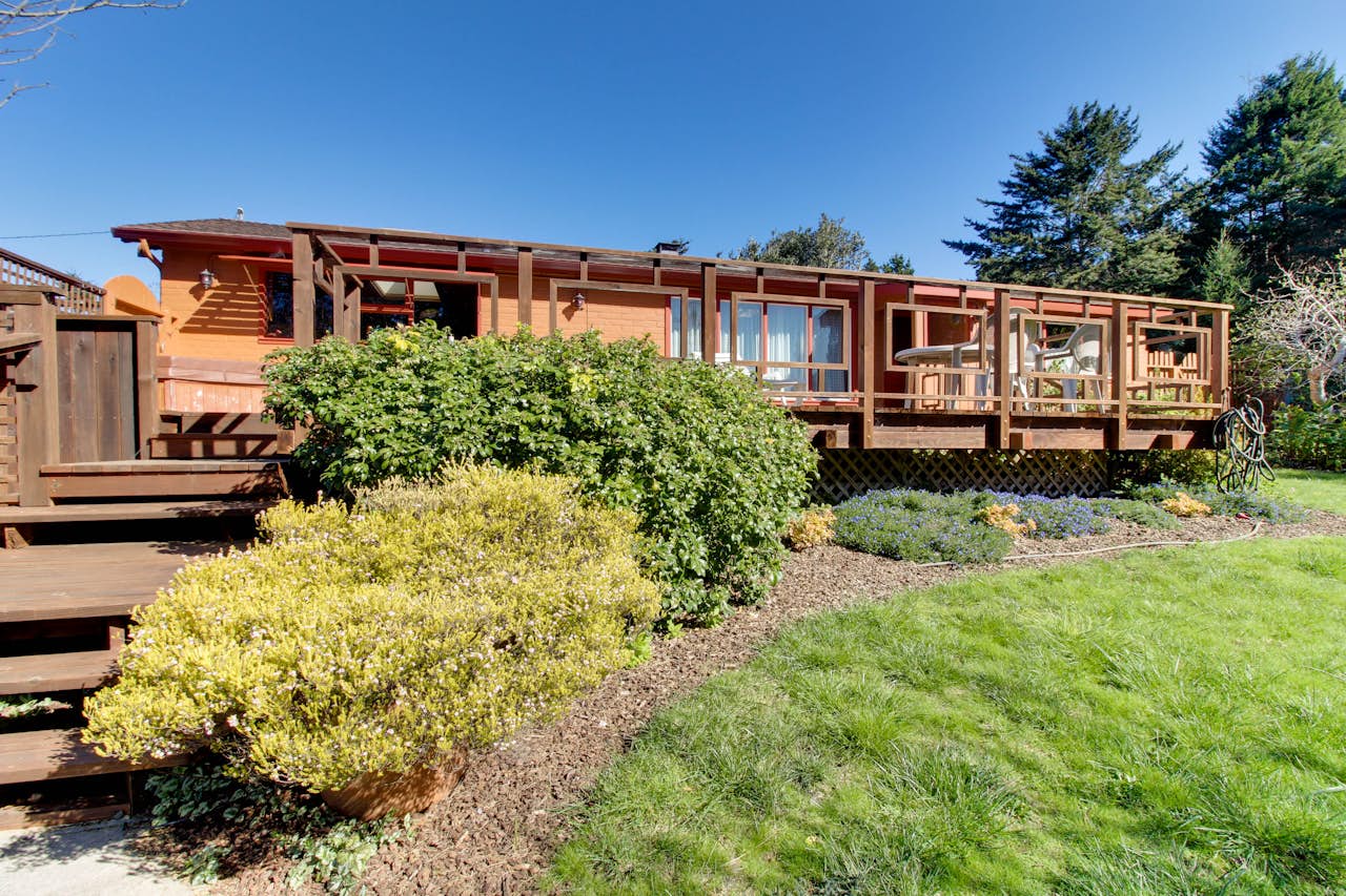 Mendocino Magic 3 BD Vacation Rental in Mendocino, CA Vacasa