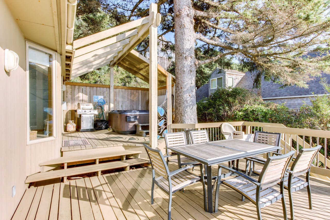 Haystack Views Vacation Rental 4 BD Vacation Rental in Cannon Beach