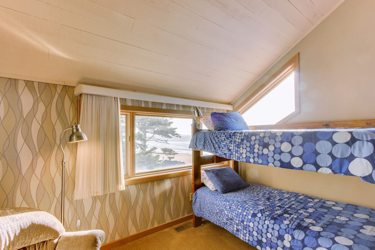 Haystack Views Vacation Rental 4 BD Vacation Rental in Cannon Beach