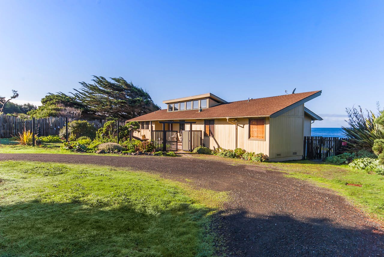 Tideaway 1 BD Vacation Rental in Fort Bragg, CA Vacasa