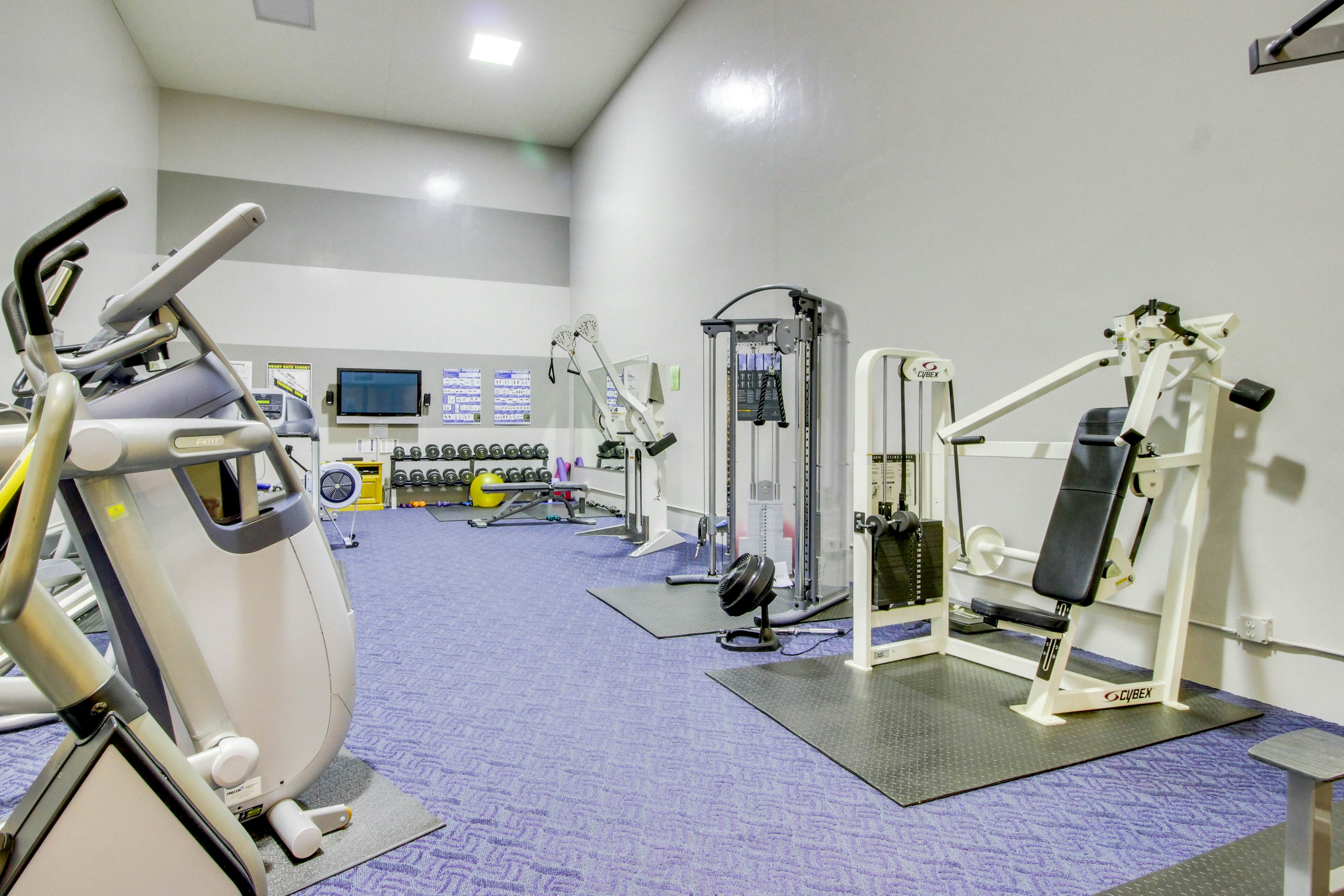 Lake Chelan Shores - A Lakeside Spectacular #17-10