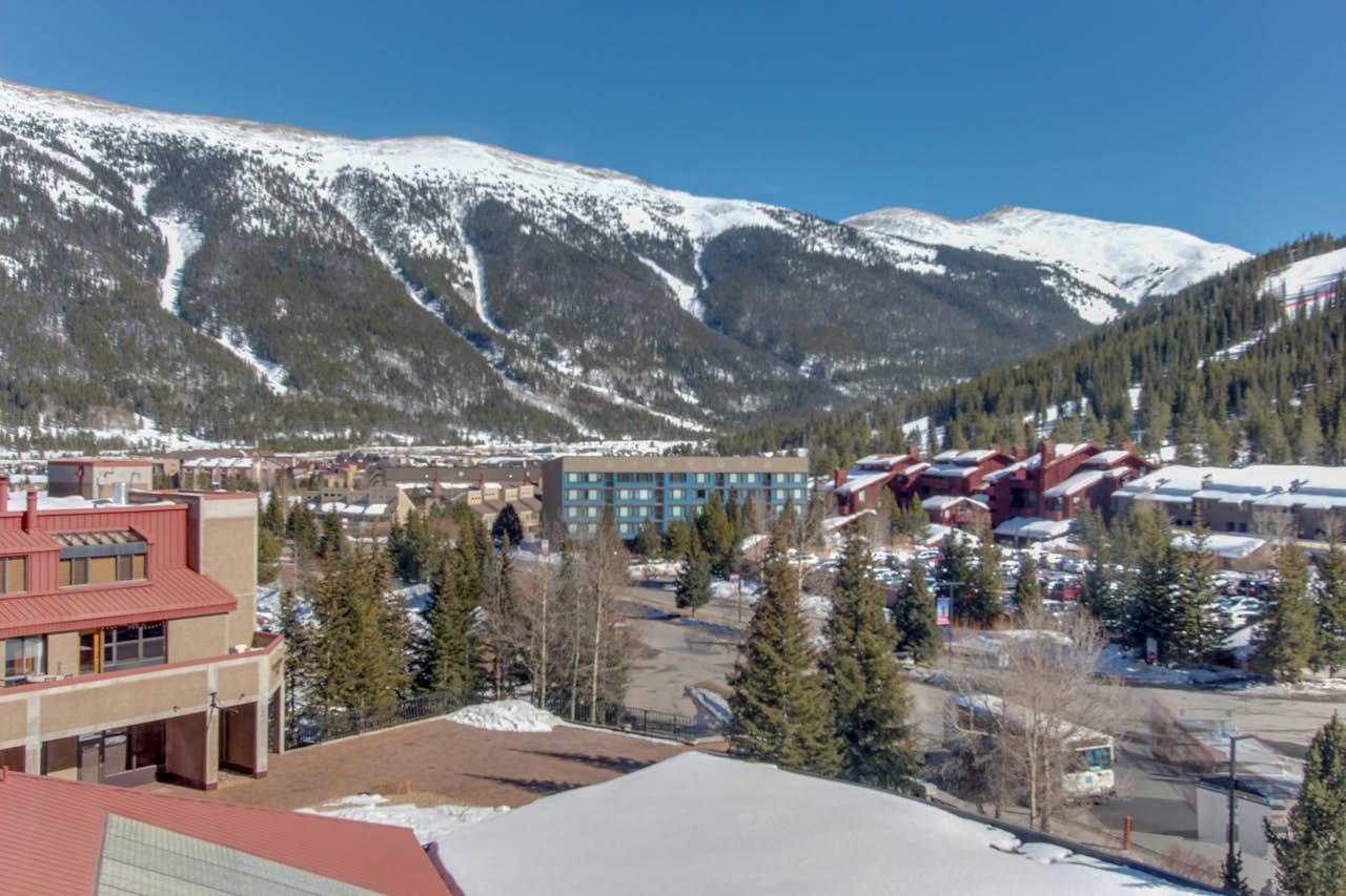 Village Square 535 1 BD Vacation Rental in Copper Mountain, CO Vacasa