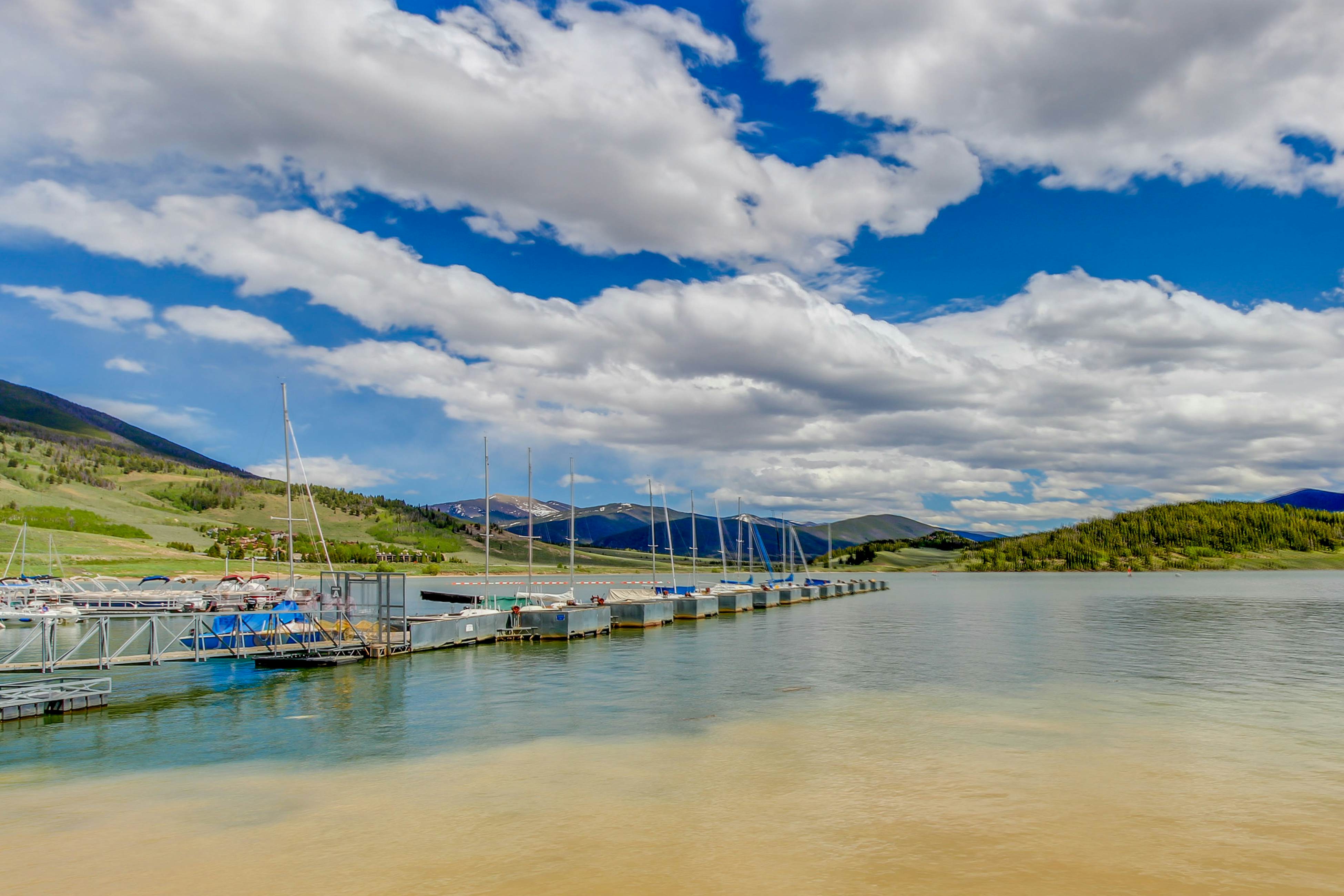 Lakeview Marina Place