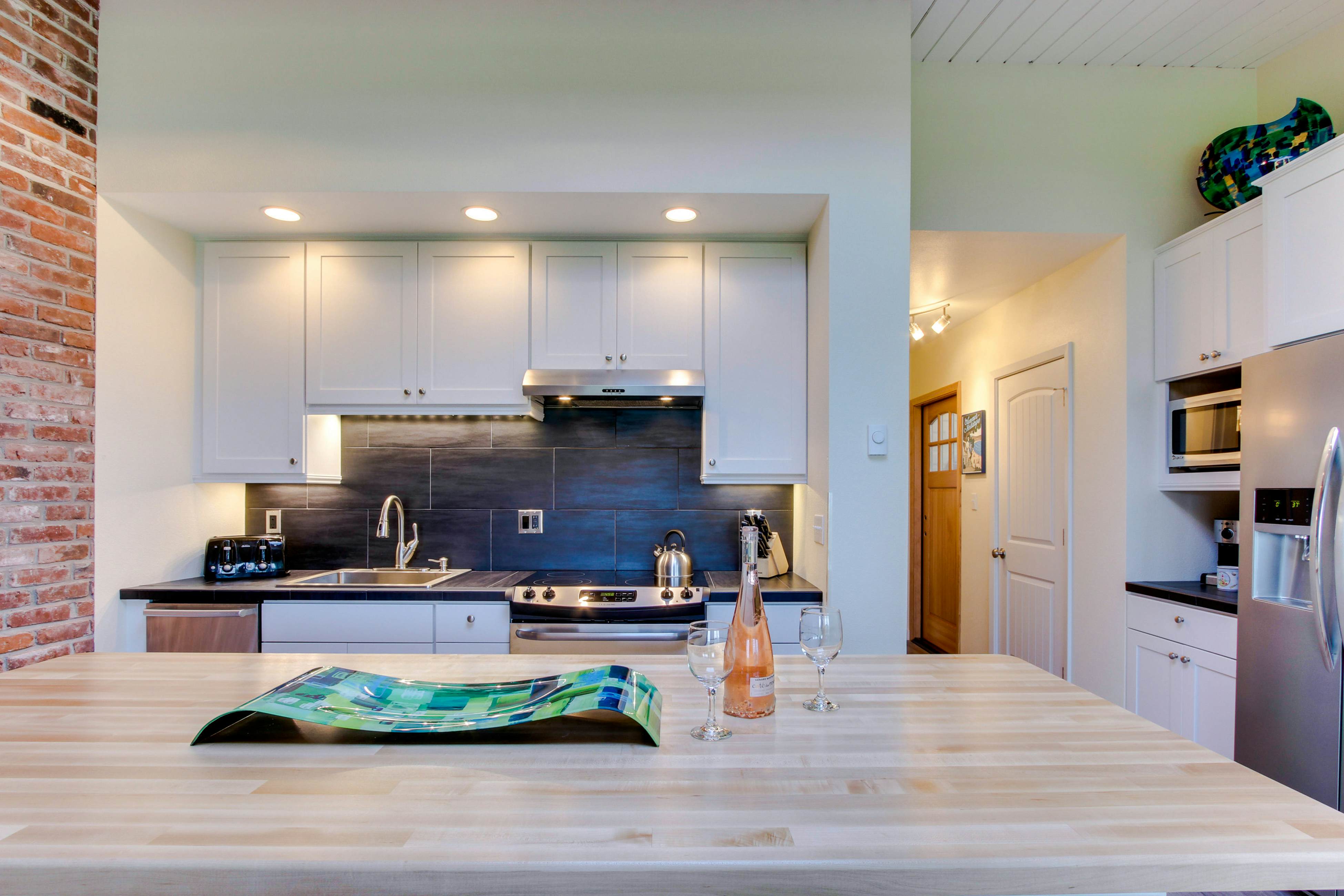 Surfside - Suite on the Sea