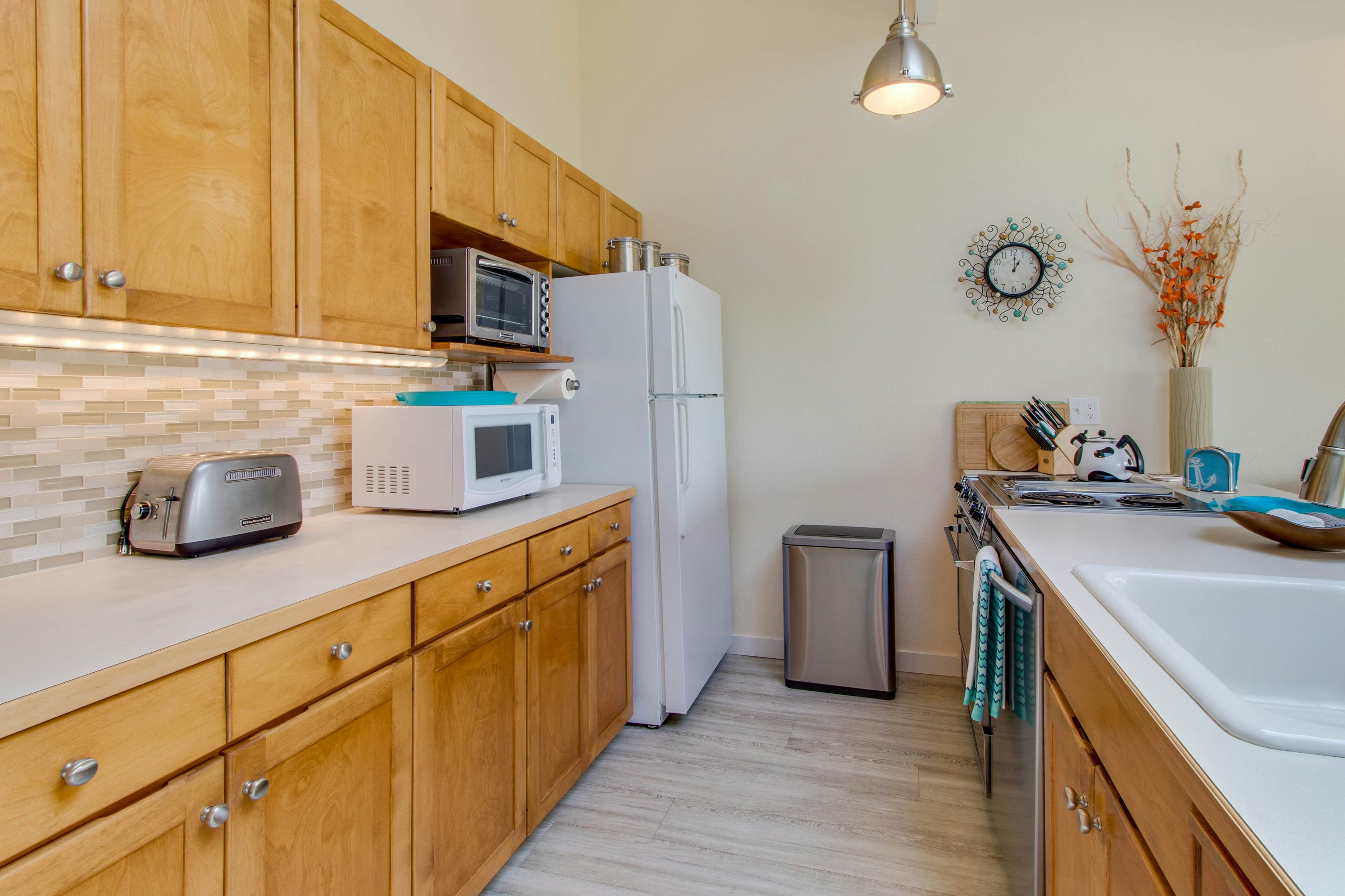 Surfside Suite On The Sea, Too