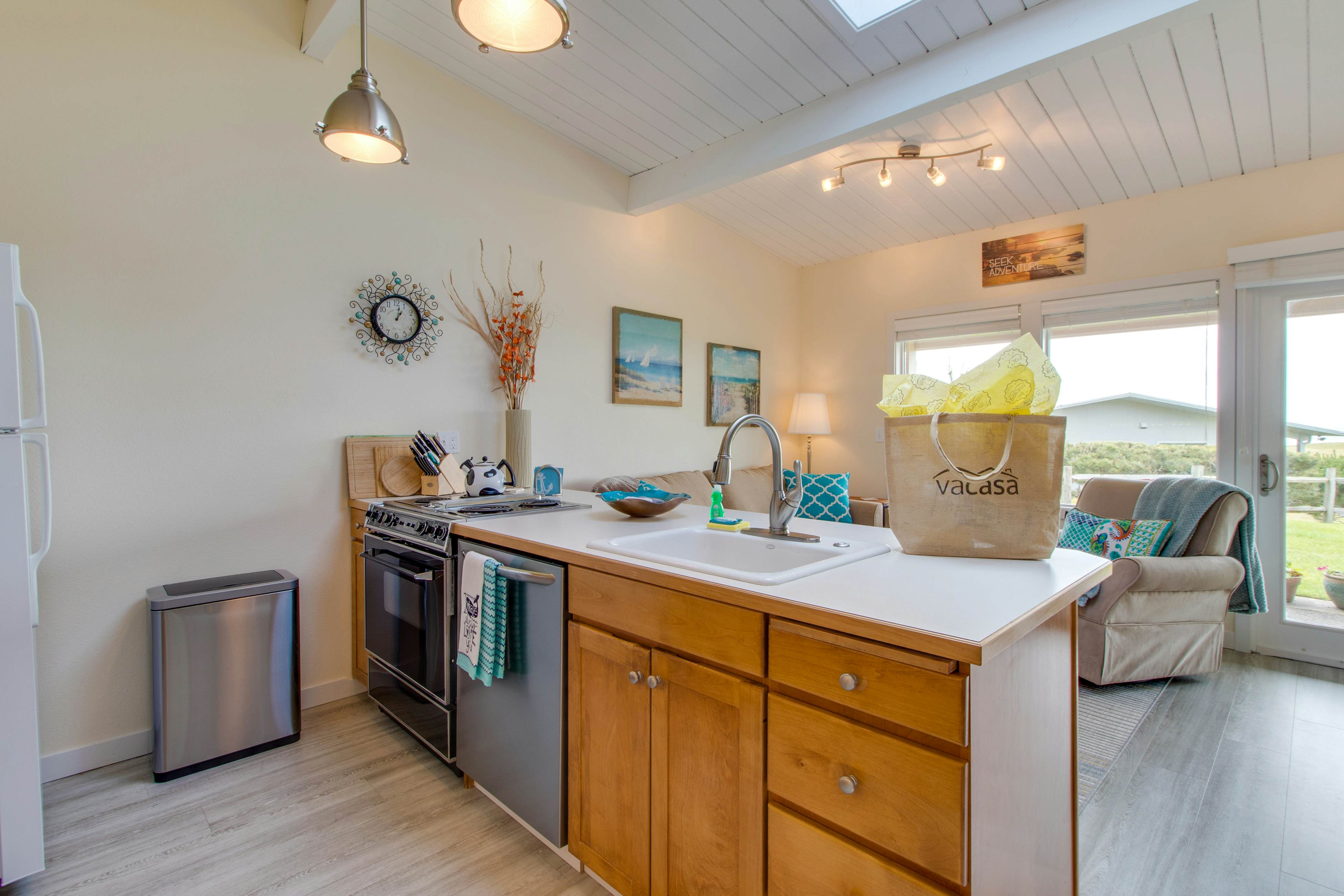 Surfside Suite On The Sea, Too