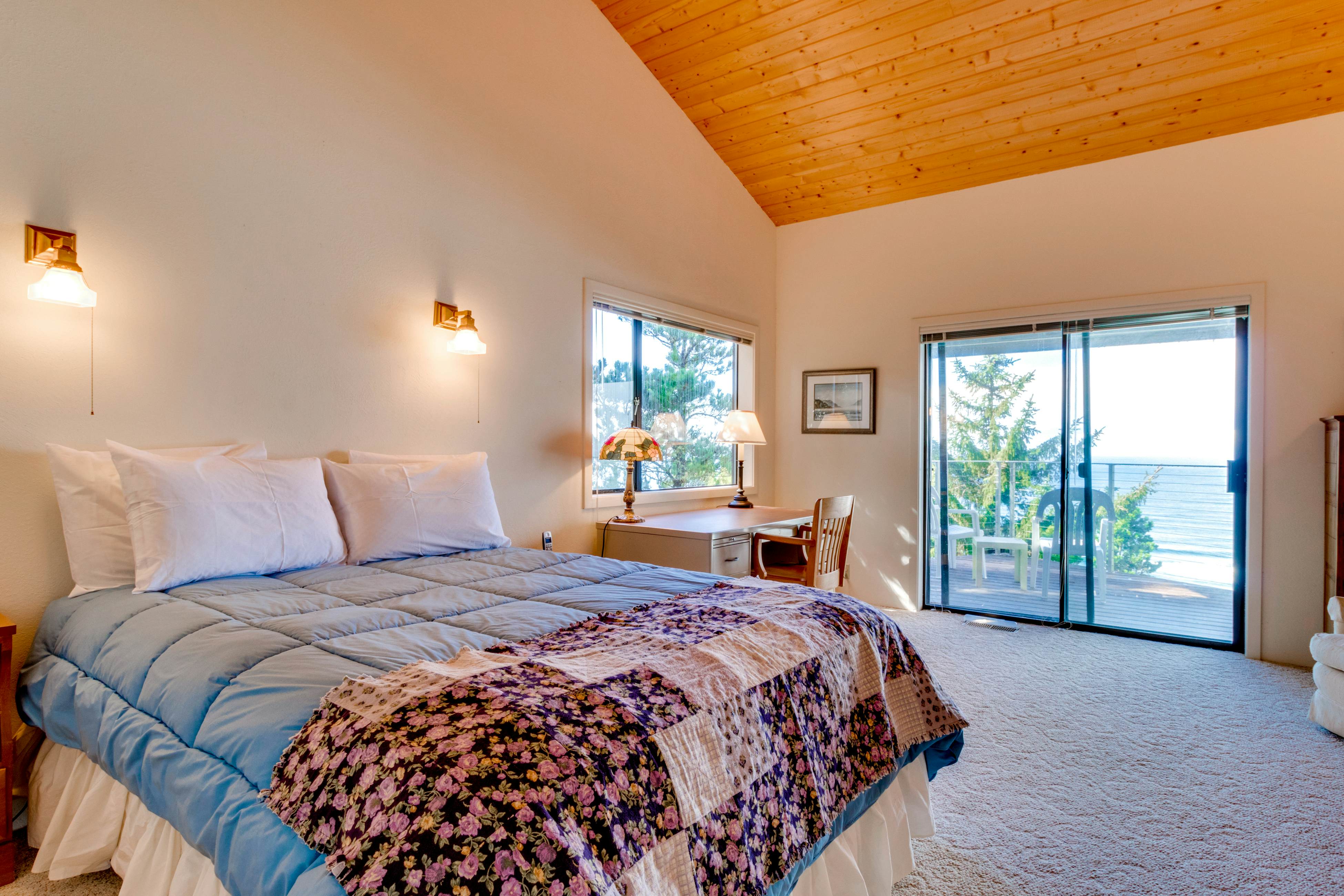 Regent Street Retreat 3 BD Oceanside, OR Vacation Rental Vacasa