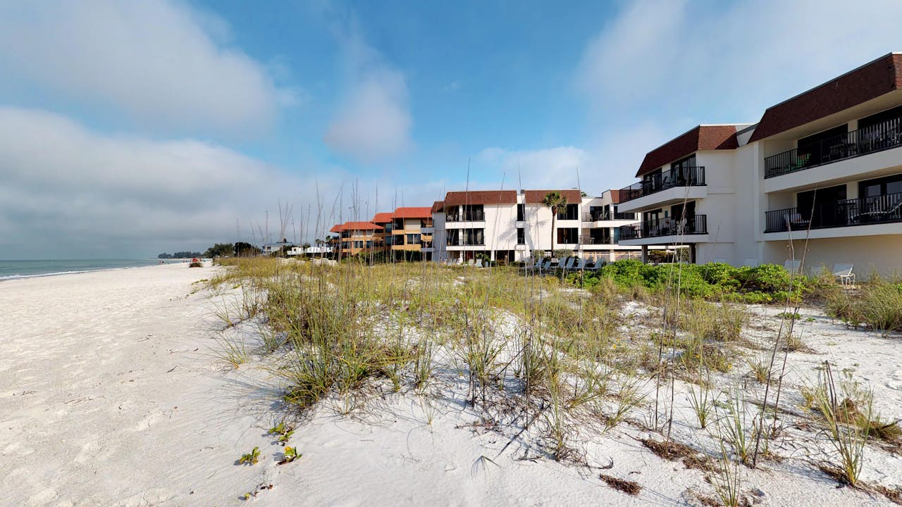 Water's Edge 105 South 1 BD Vacation Rental in Holmes Beach, FL Vacasa