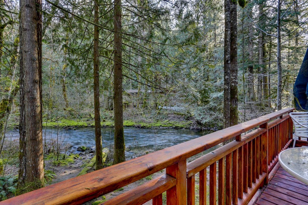 Papa Bear Cabin 3 BD Vacation Rental in Welches, OR Vacasa