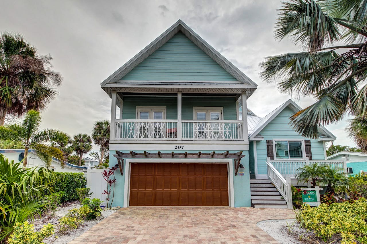 Sunset Glow 4 Bd Vacation Rental In Holmes Beach Fl