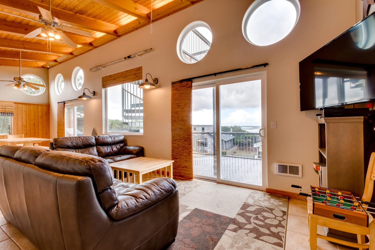 Grey Haven 6 BD Vacation Rental in Rockaway Beach, OR Vacasa