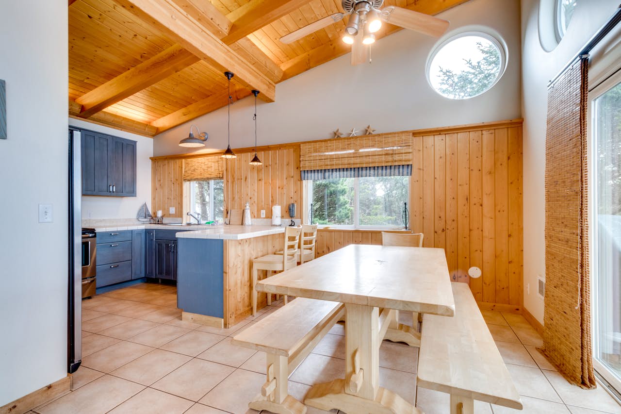 Grey Haven 6 BD Vacation Rental in Rockaway Beach, OR Vacasa