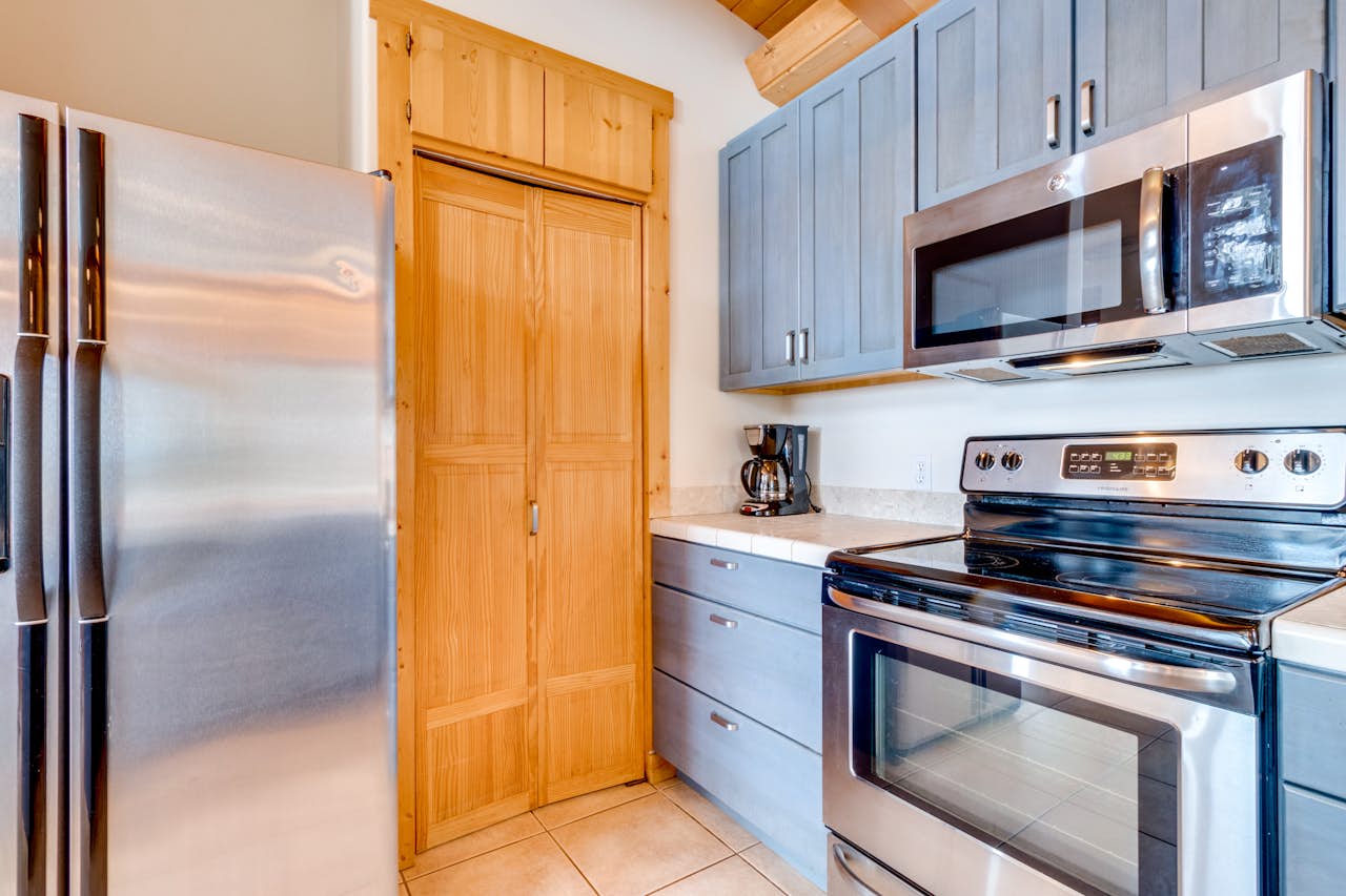 Grey Haven 6 BD Vacation Rental in Rockaway Beach, OR Vacasa