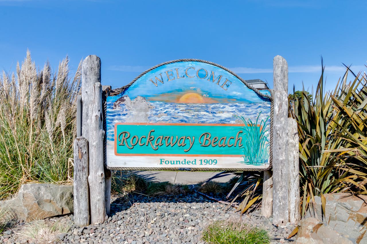 Grey Haven 6 BD Vacation Rental in Rockaway Beach, OR Vacasa