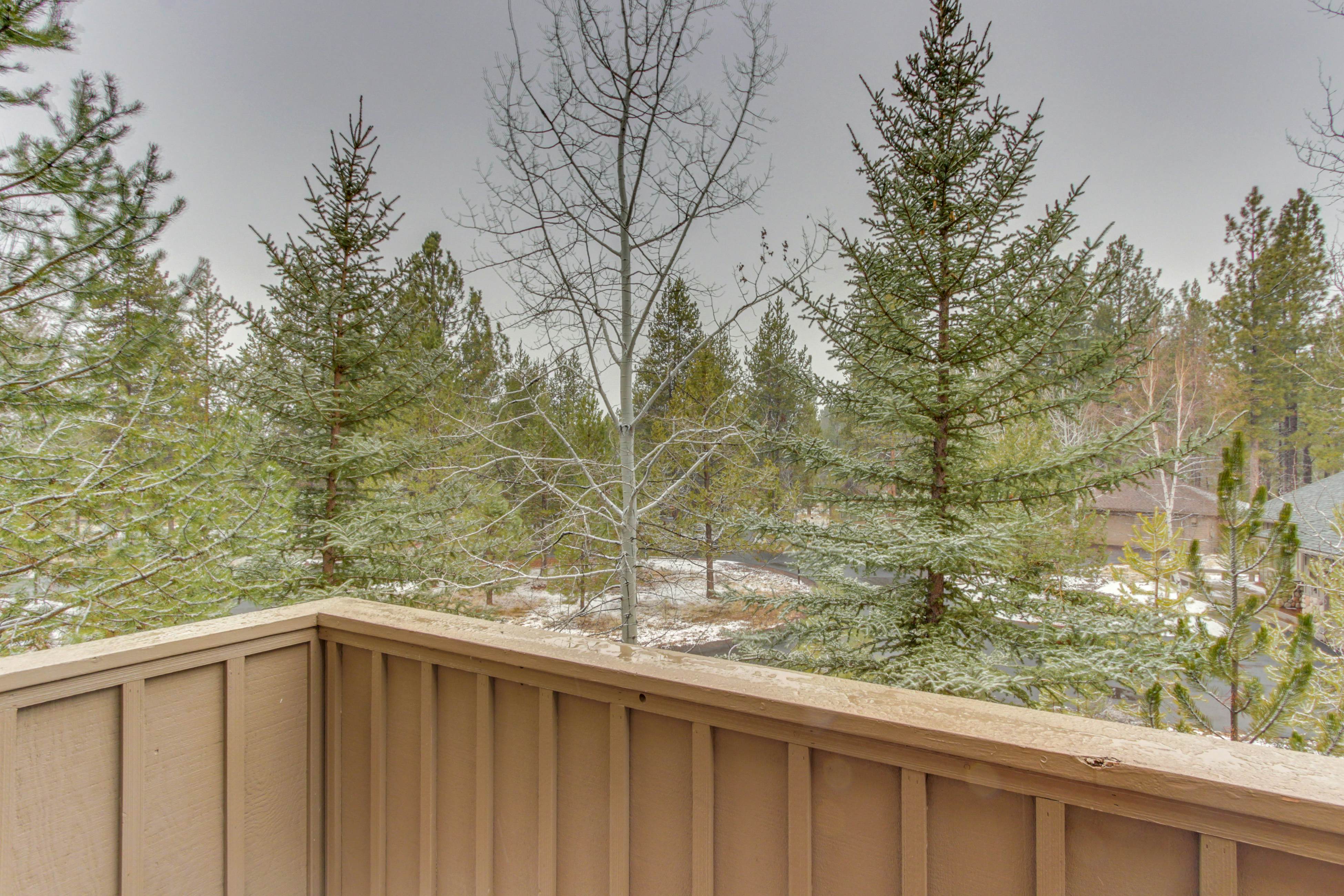 Aquila Lodge 18 3 BD Sunriver, OR Vacation Rental Vacasa