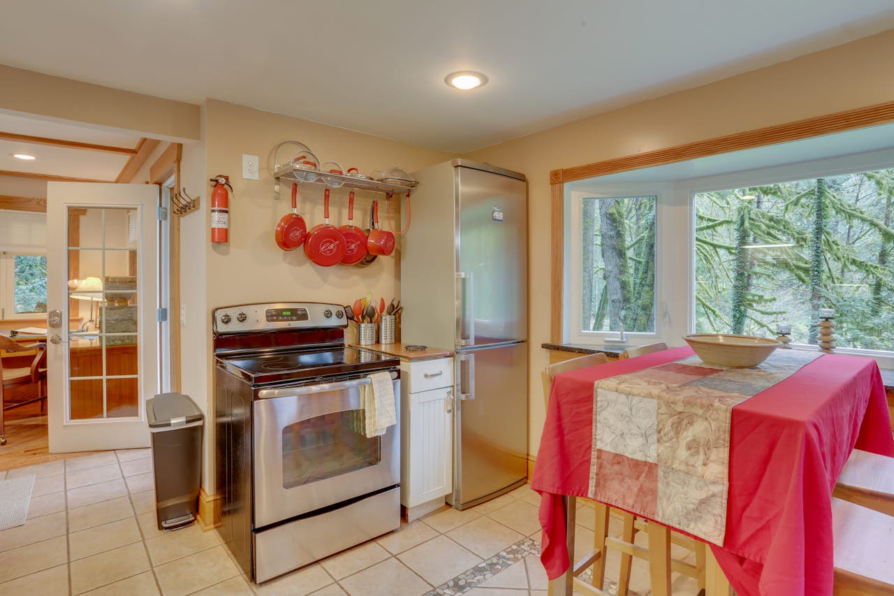 Download Eva S Cottage Romancing The River 1 Bd Vacation Rental In For iPhone Get Wallpaper Eva S Cottage Romancing The River 1 Bd Vacation Rental In For iPhone