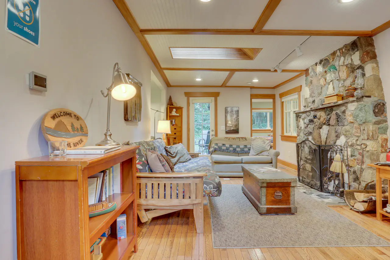 Eva's Cottage Romancing the River 1 BD Vacation Rental in Washougal