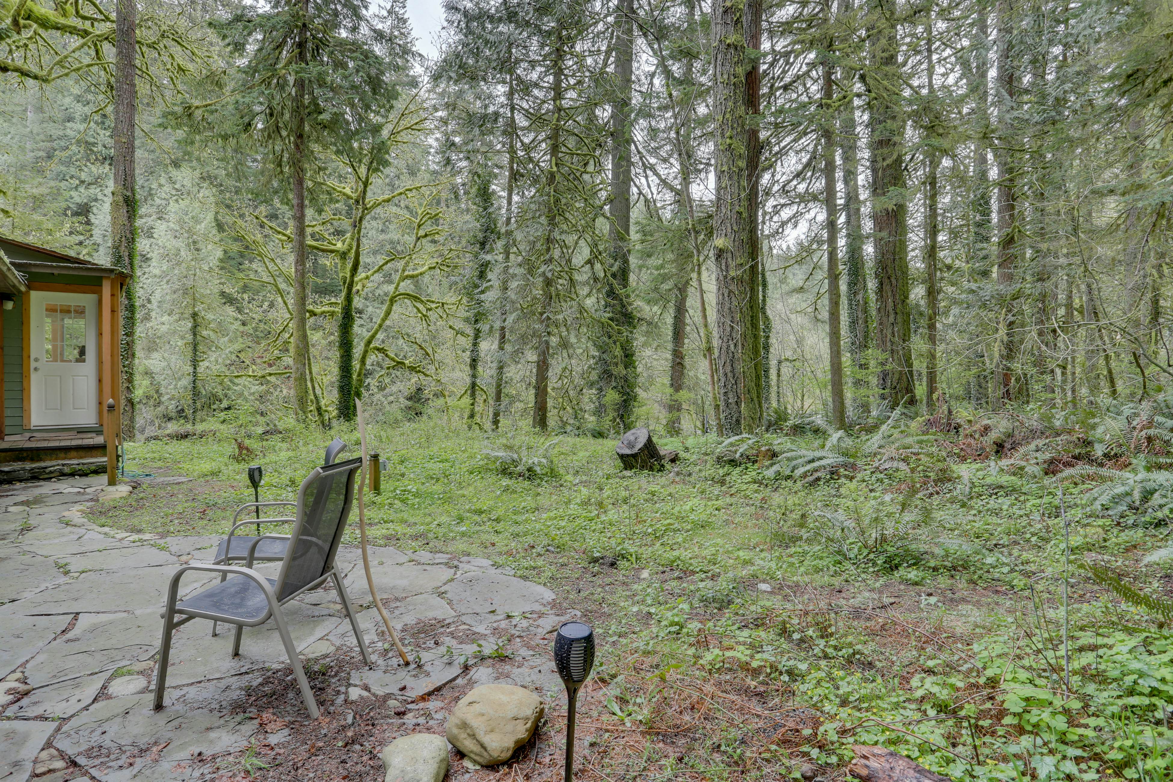 Eva's Cottage Romancing the River 1 BD Washougal, WA Vacation