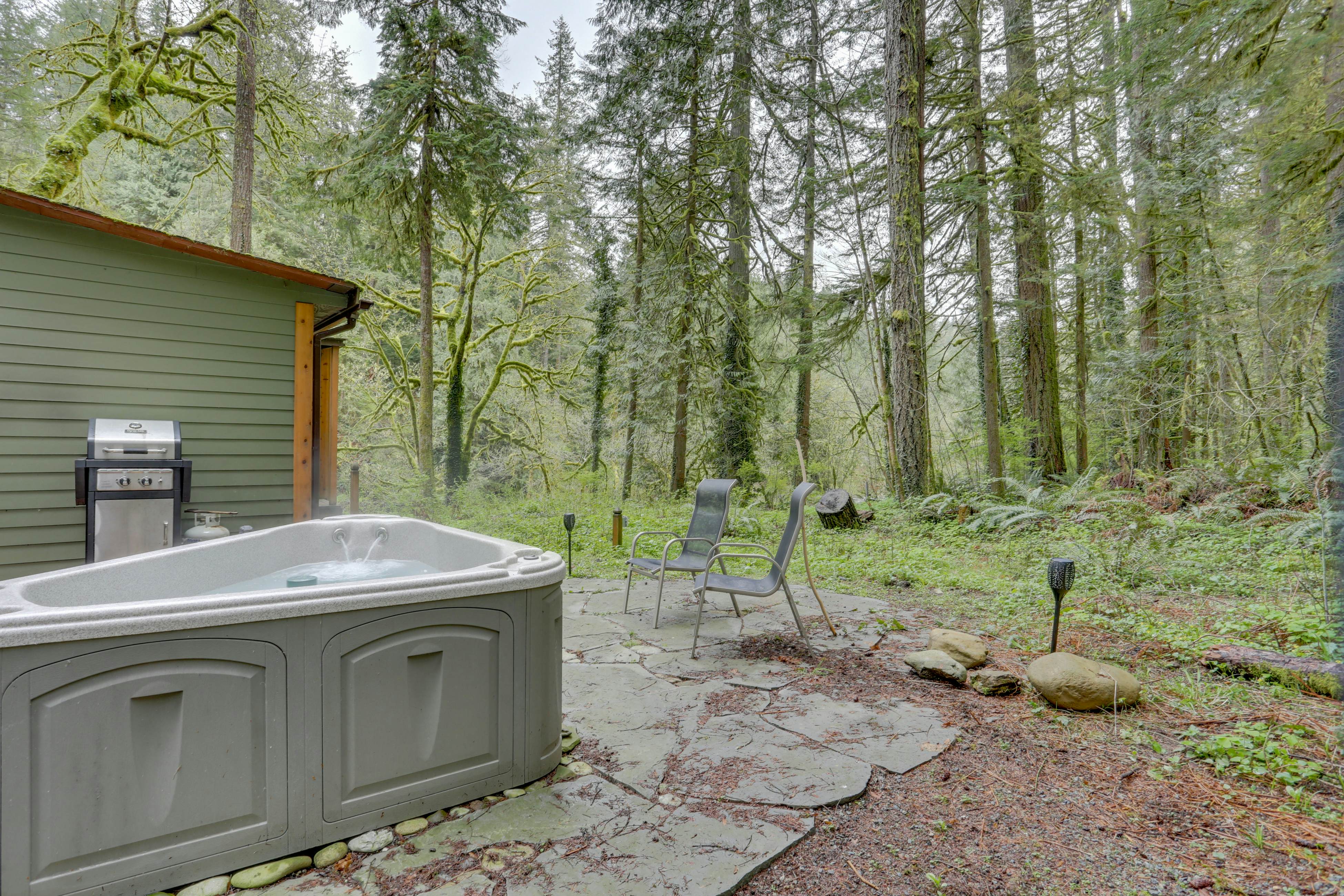 Eva's Cottage Romancing the River 1 BD Washougal, WA Vacation