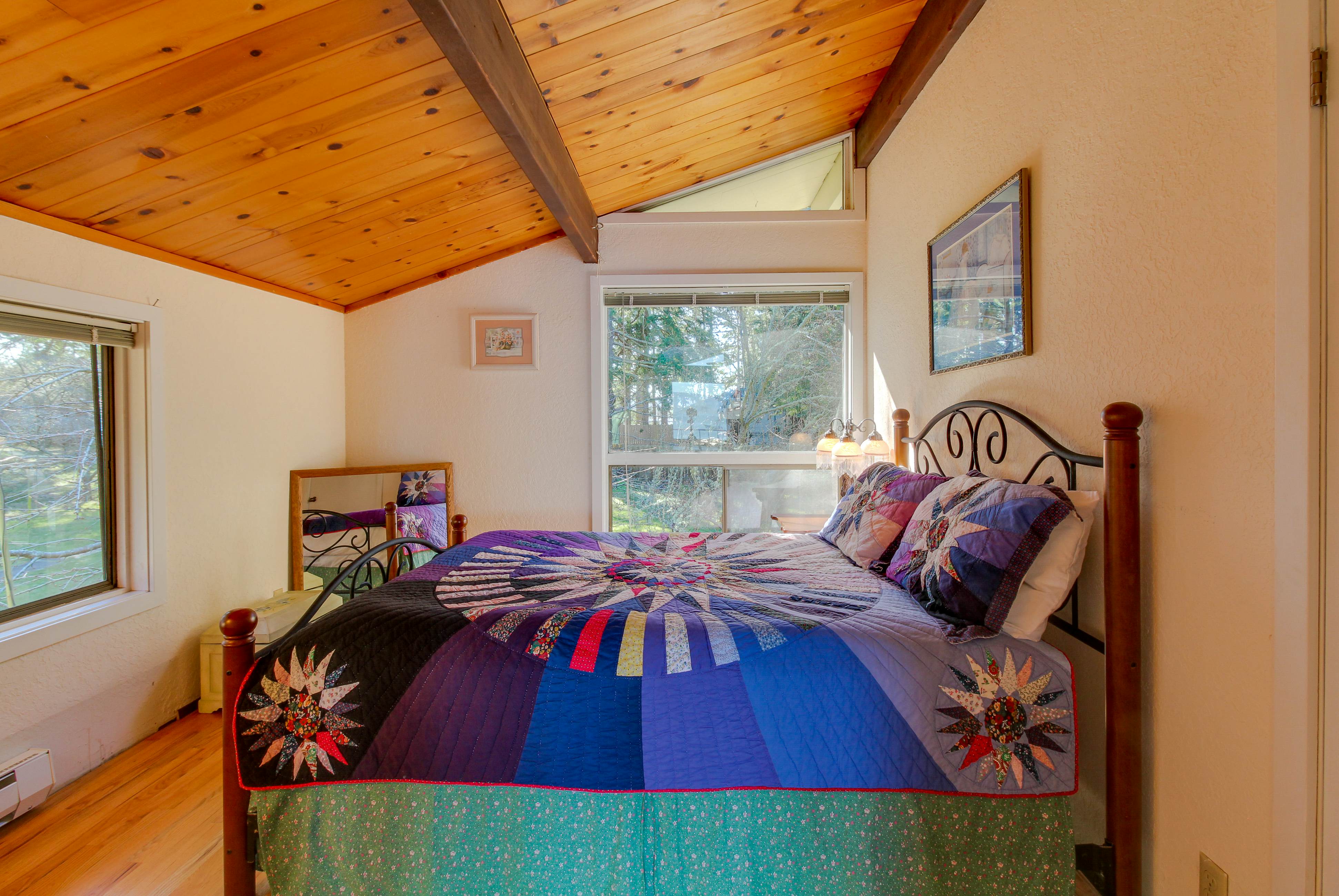 Lopez Island Hunter Bay Waterfront Home