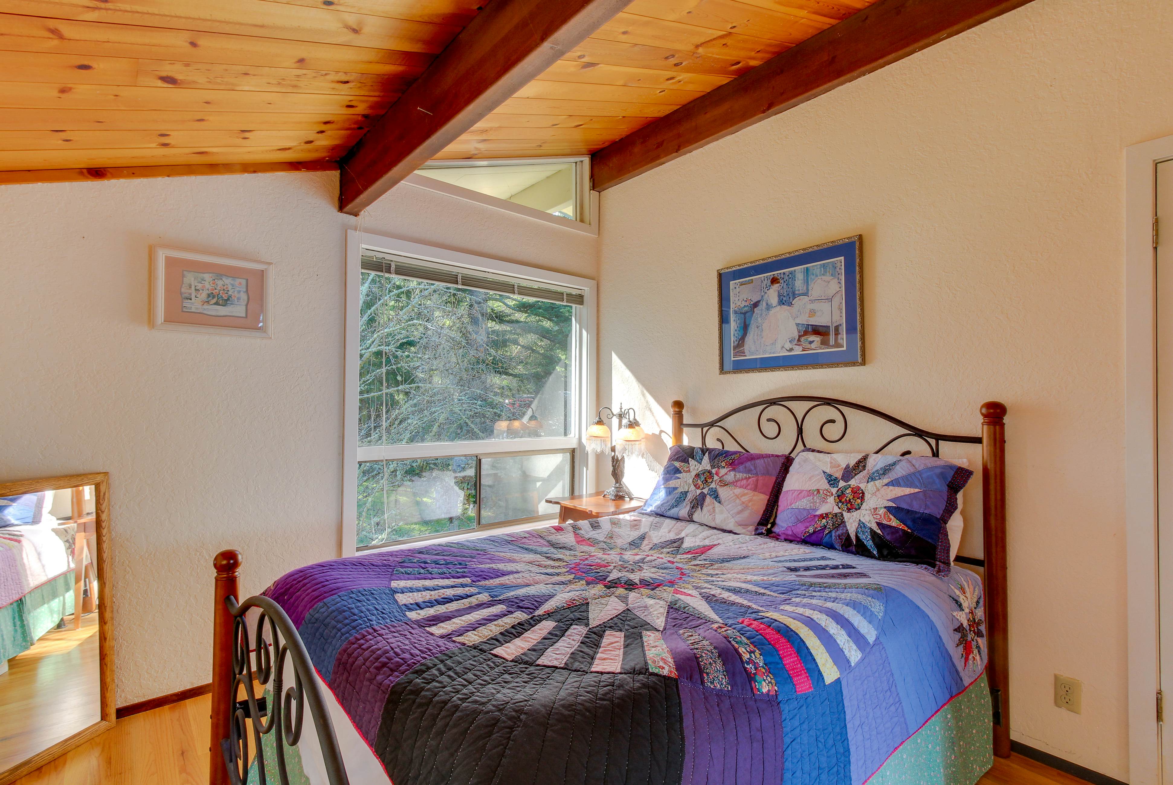 Lopez Island Hunter Bay Waterfront Home