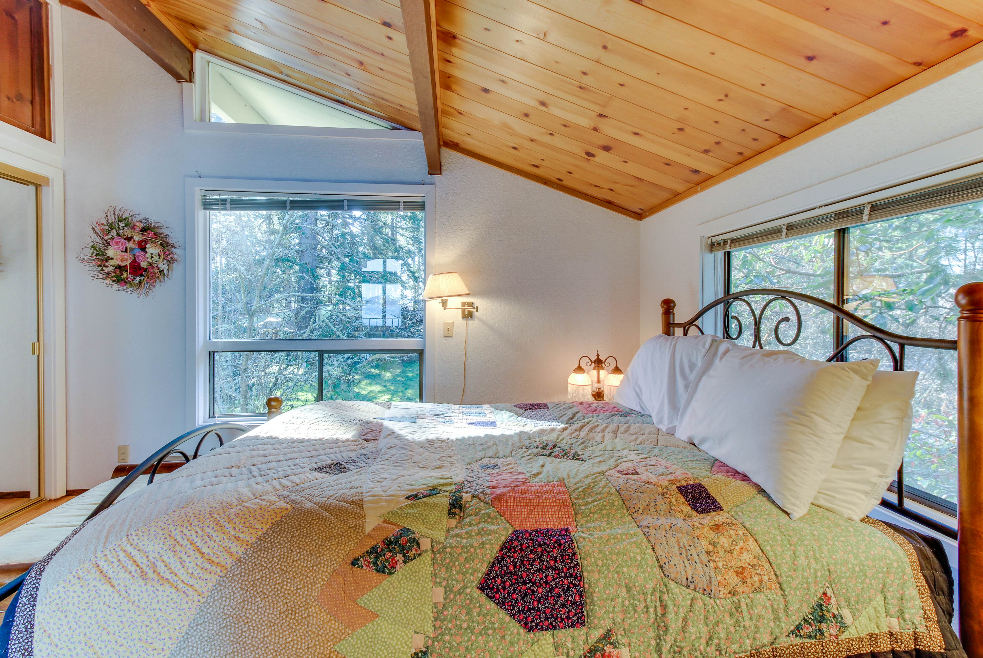 Lopez Island Hunter Bay Waterfront Home