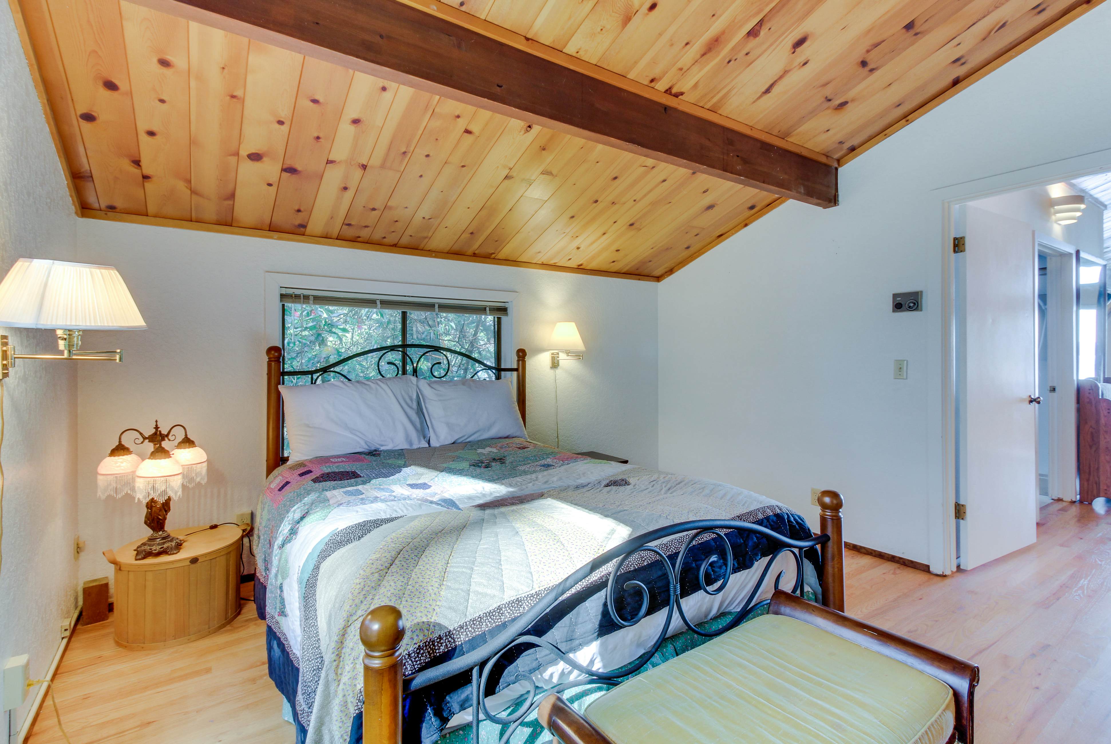 Lopez Island Hunter Bay Waterfront Home