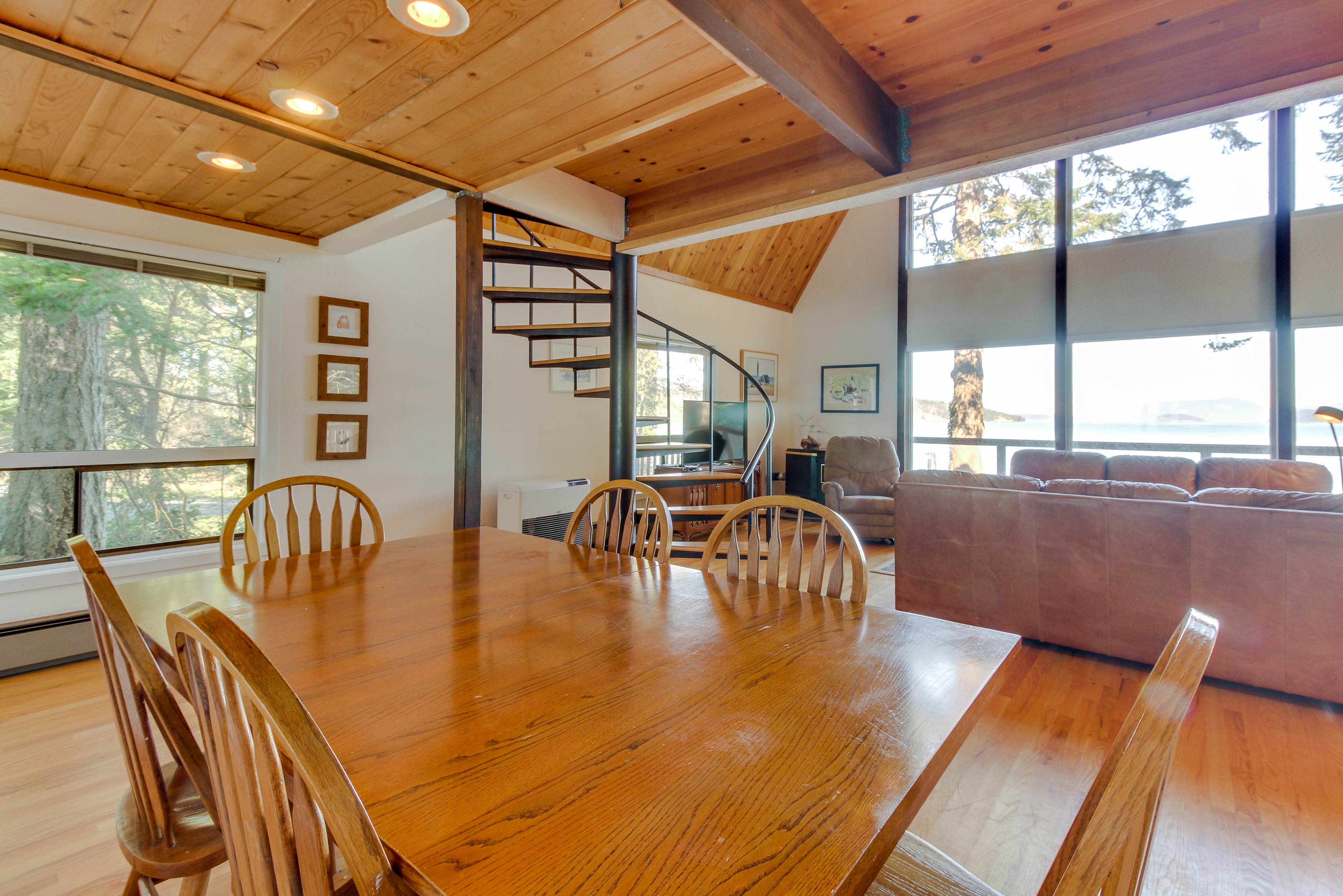 Lopez Island Hunter Bay Waterfront Home