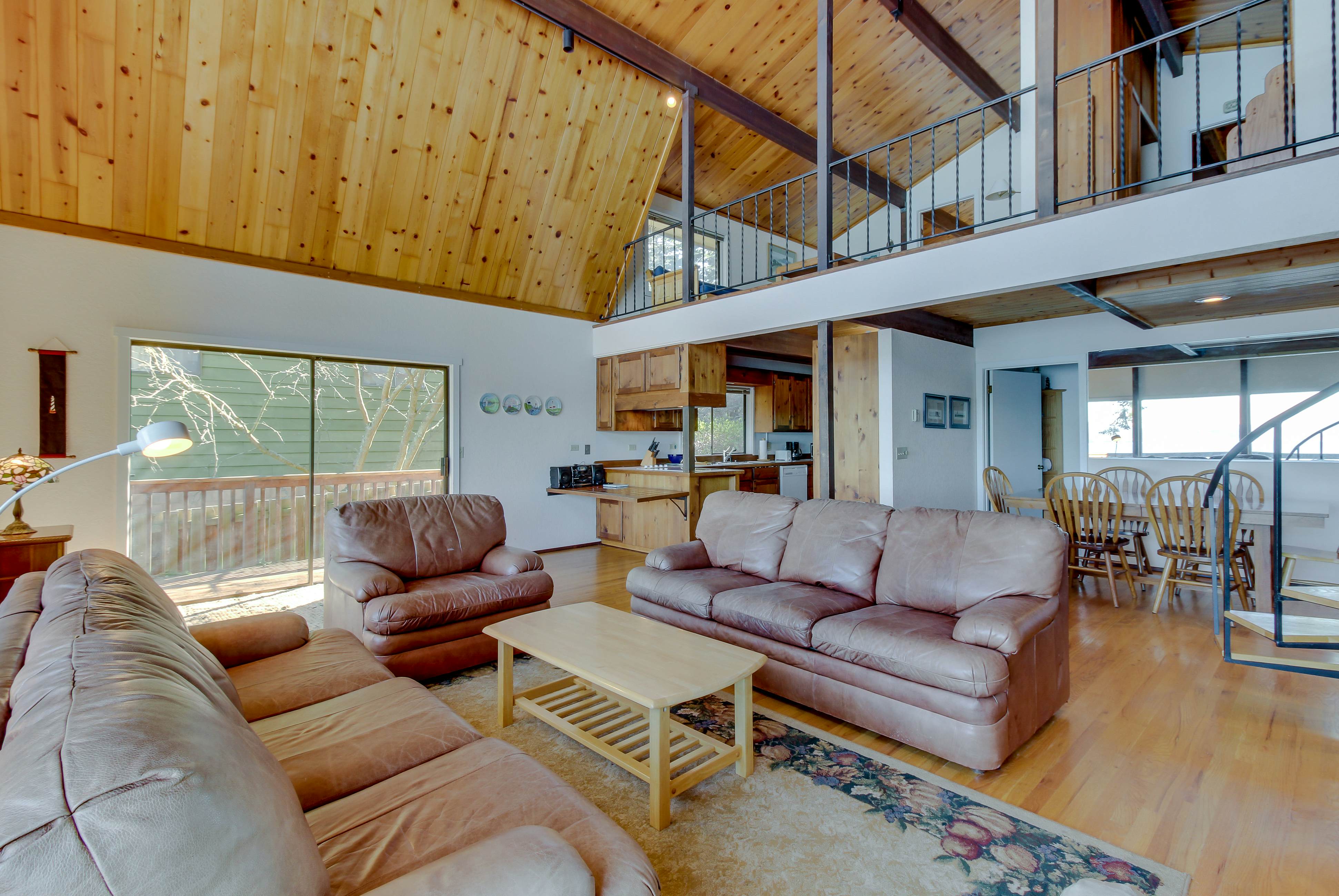 Lopez Island Hunter Bay Waterfront Home