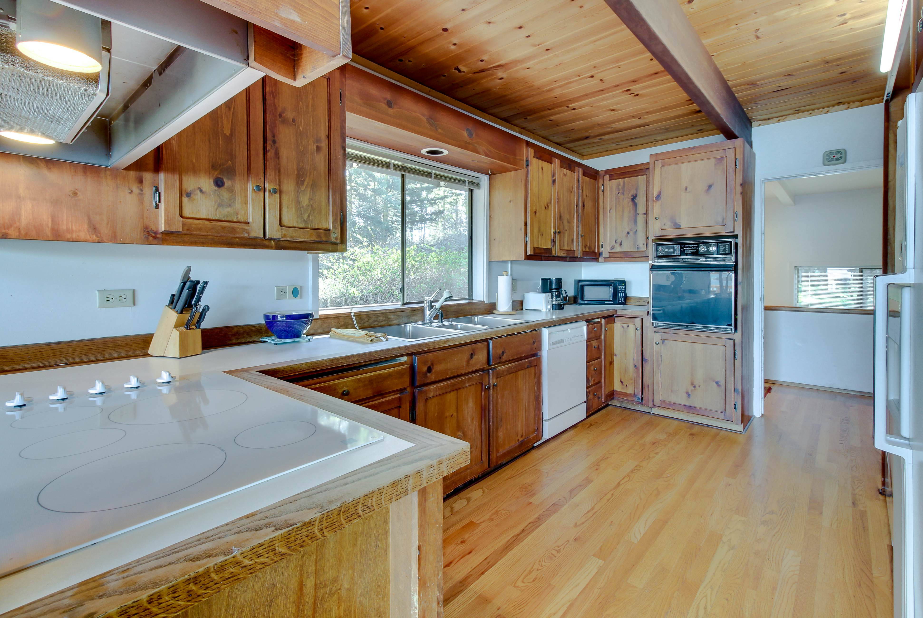 Lopez Island Hunter Bay Waterfront Home