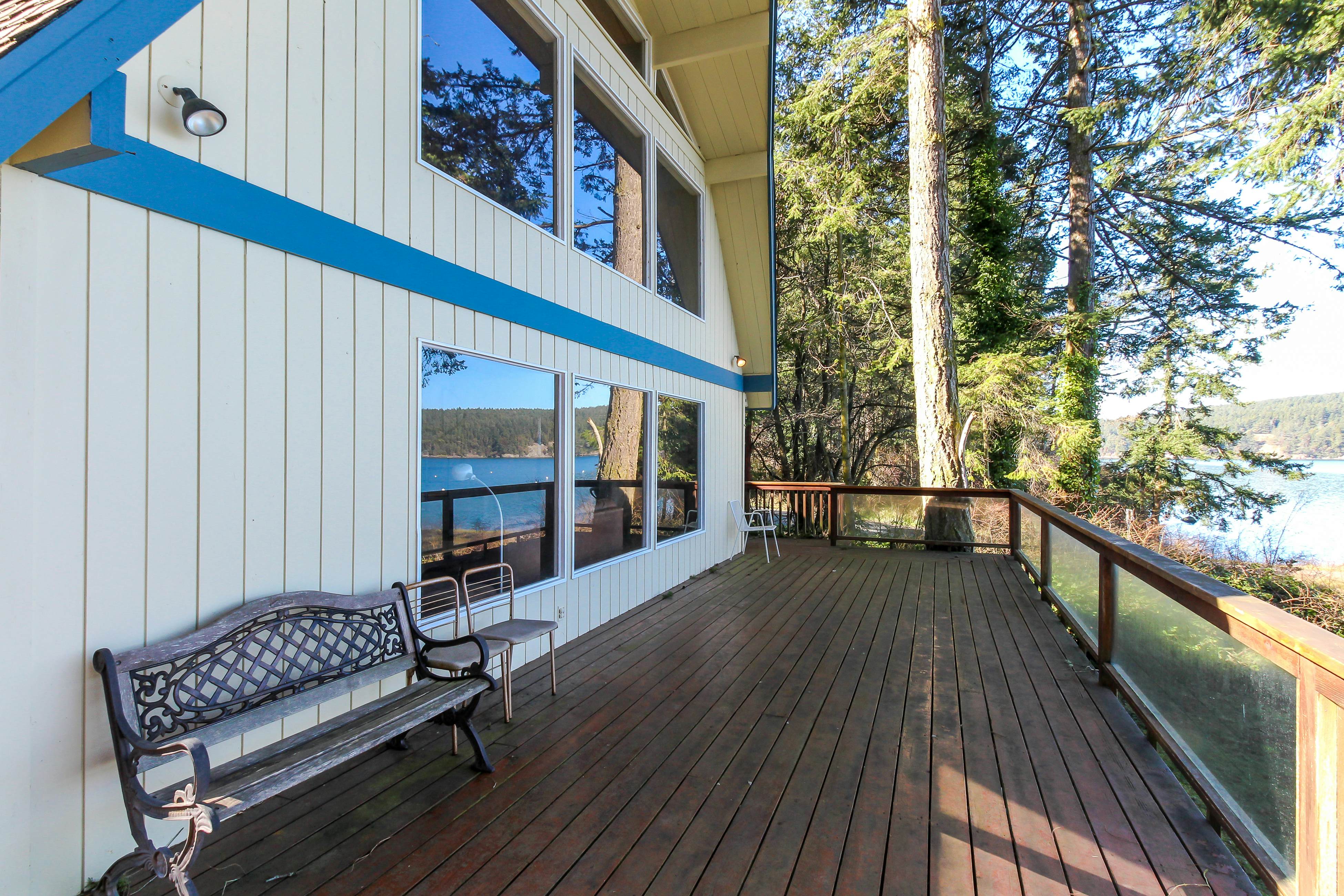 Lopez Island Hunter Bay Waterfront Home
