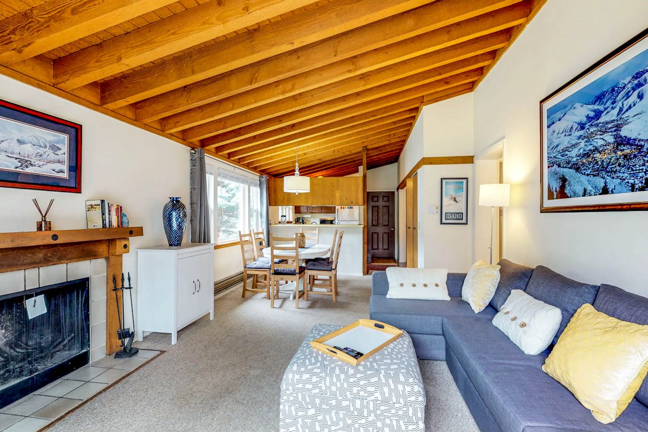 Sun Valley Serenity 2 BD Sun Valley, ID Vacation Rental Vacasa